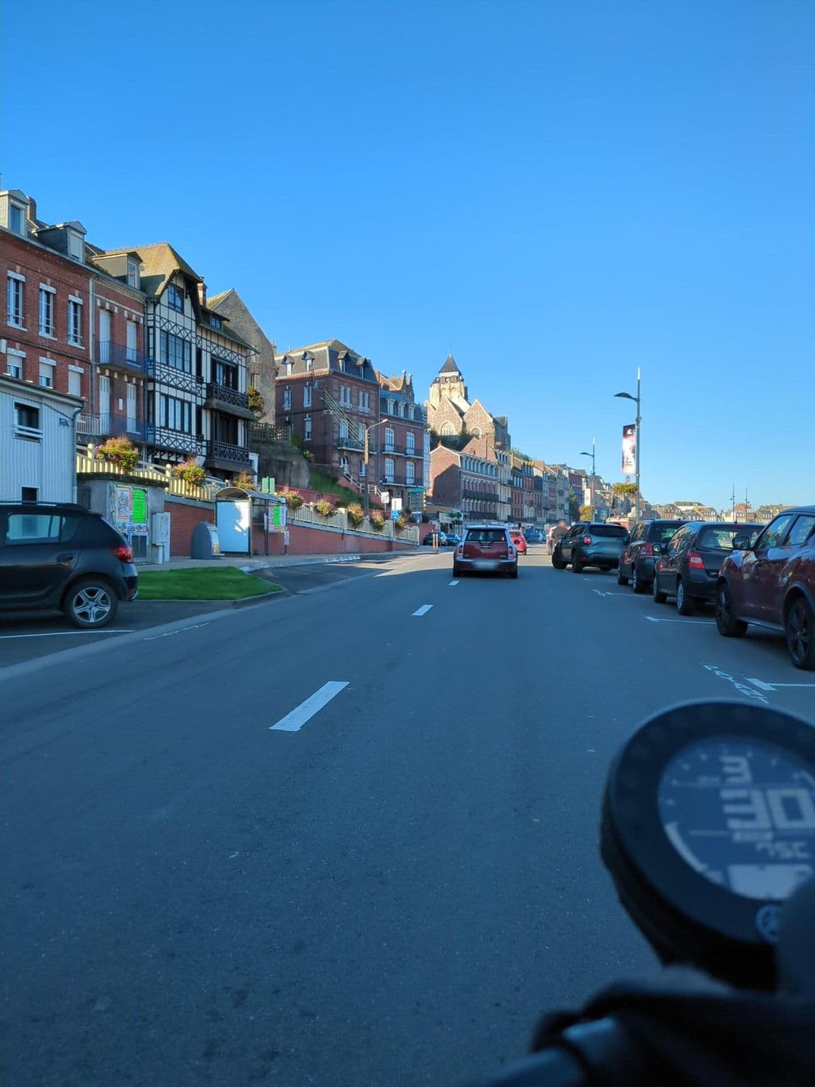 Street view near Appartement Bow Window vue sur mer, Le Tréport — © didier2020 (CC BY-SA · Mapillary)