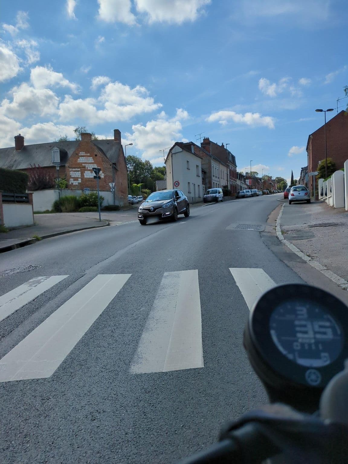 Street view near Route de Dieppe, Eu — © didier2020 (CC BY-SA · Mapillary)