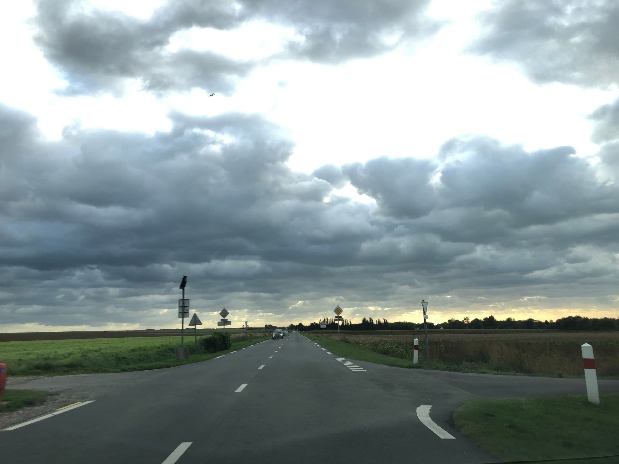 Street view near La Ferme de Laleu, Pendé — © cquest (CC BY-SA · Mapillary)