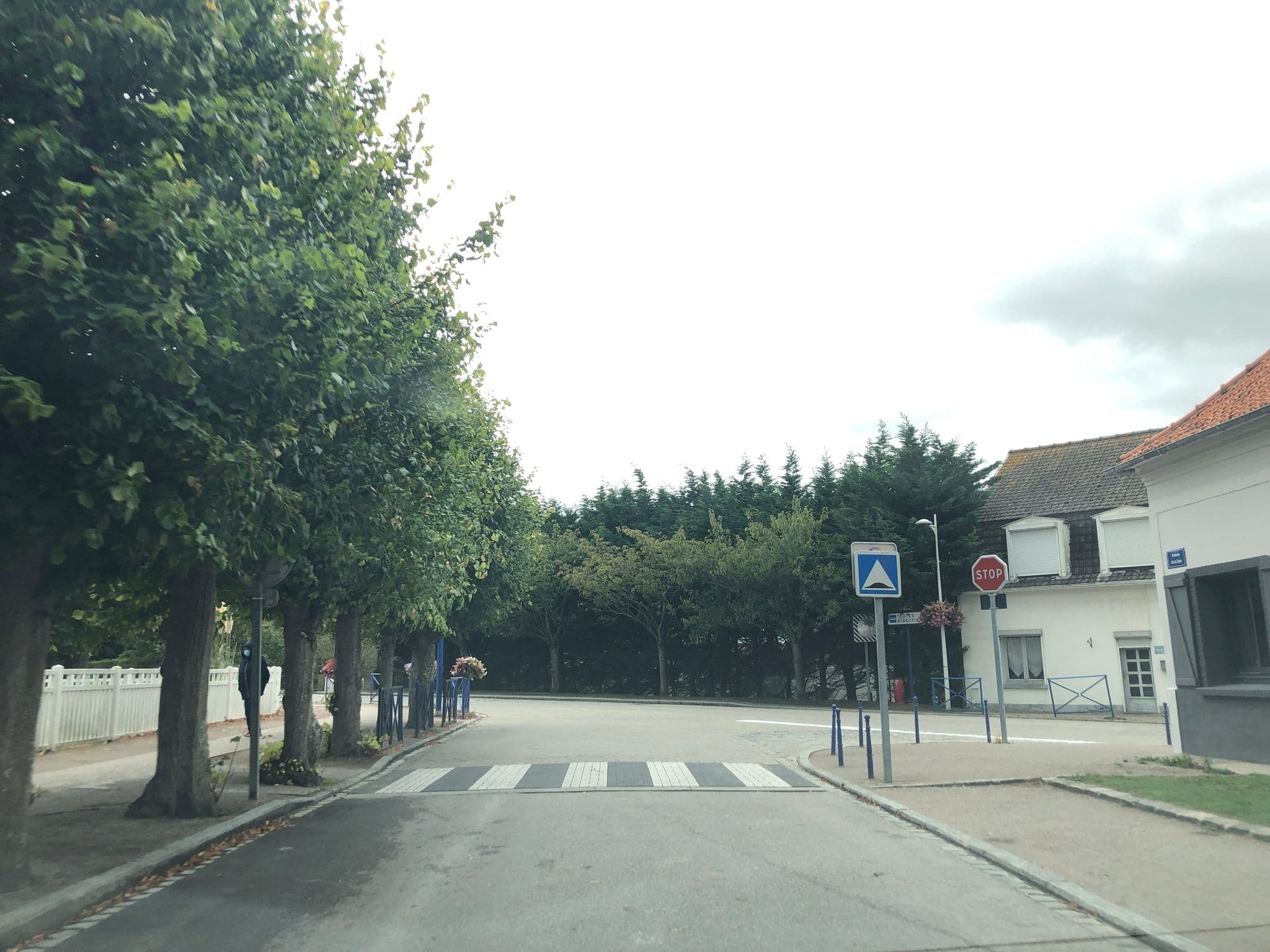Street view near Les Wagons Lits, Le Crotoy — © cquest (CC BY-SA · Mapillary)