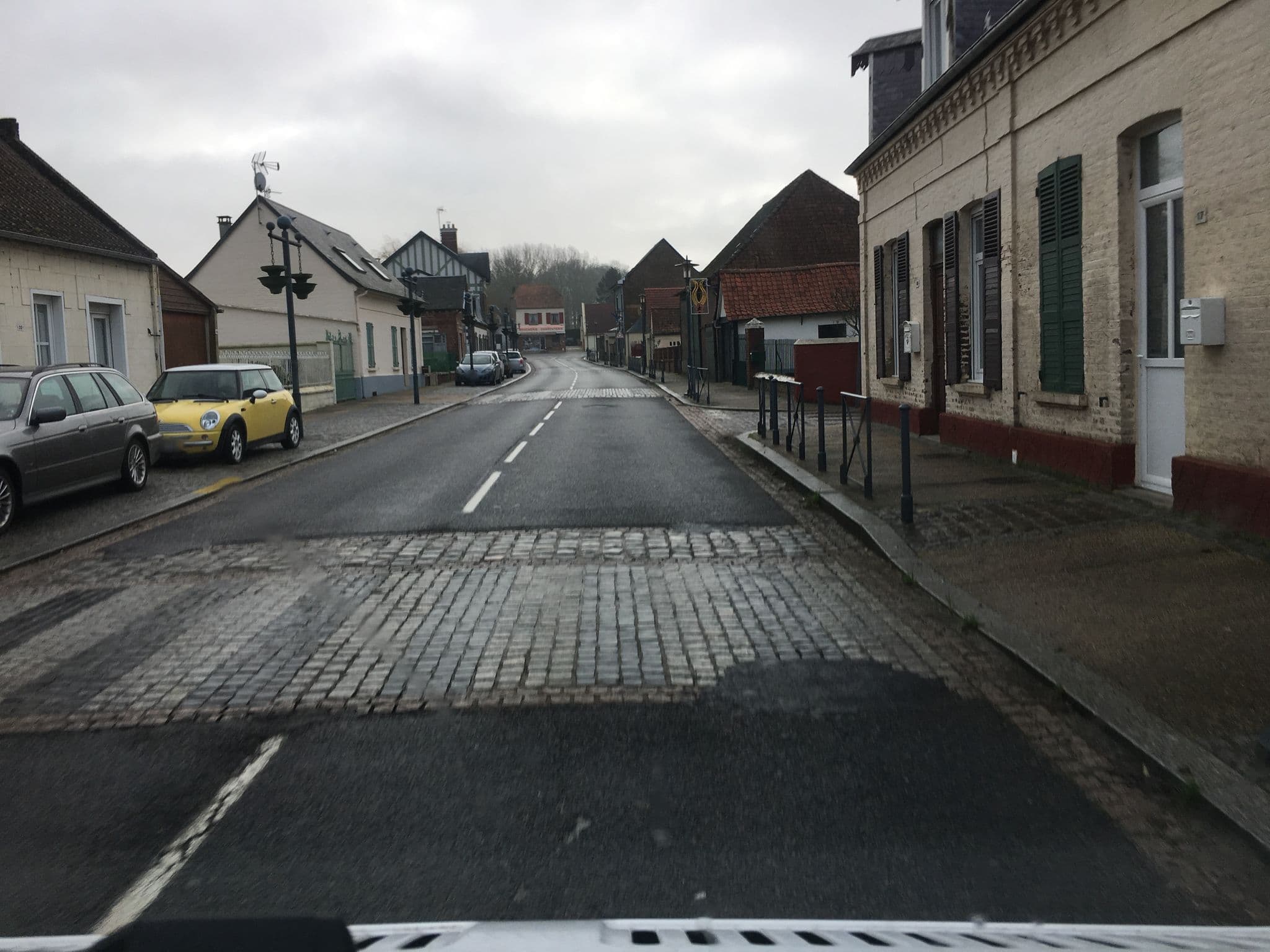 Street view near Palaisy Françoise, Sailly-Flibeaucourt — © raymond (CC BY-SA · Mapillary)