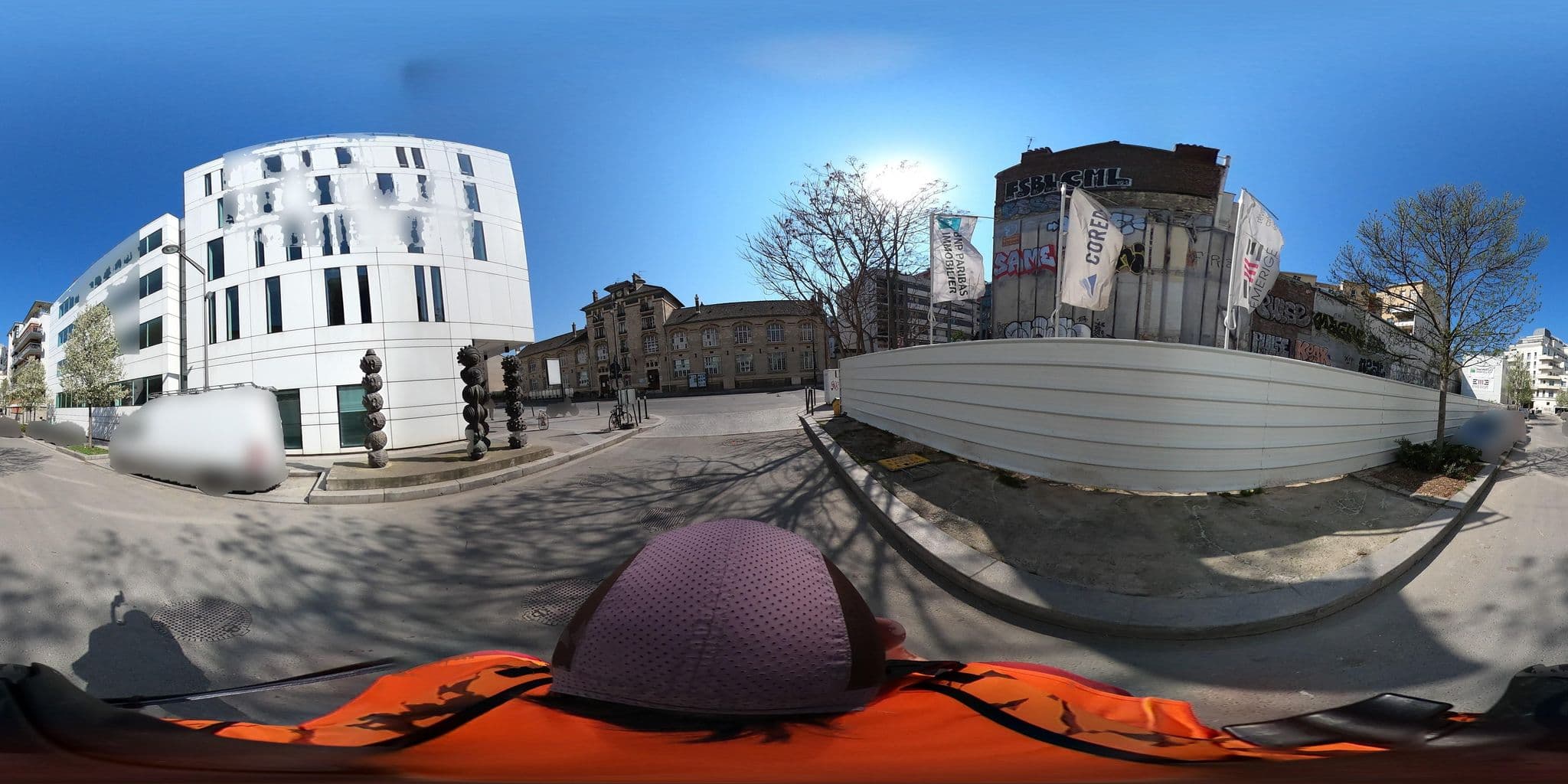 Street view near Hampton by Hilton, Saint-Ouen — © cartocite (CC BY-SA · Mapillary)