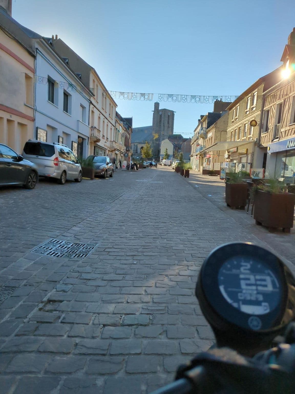 Street view near A la Renommee, Ault — © didier2020 (CC BY-SA · Mapillary)