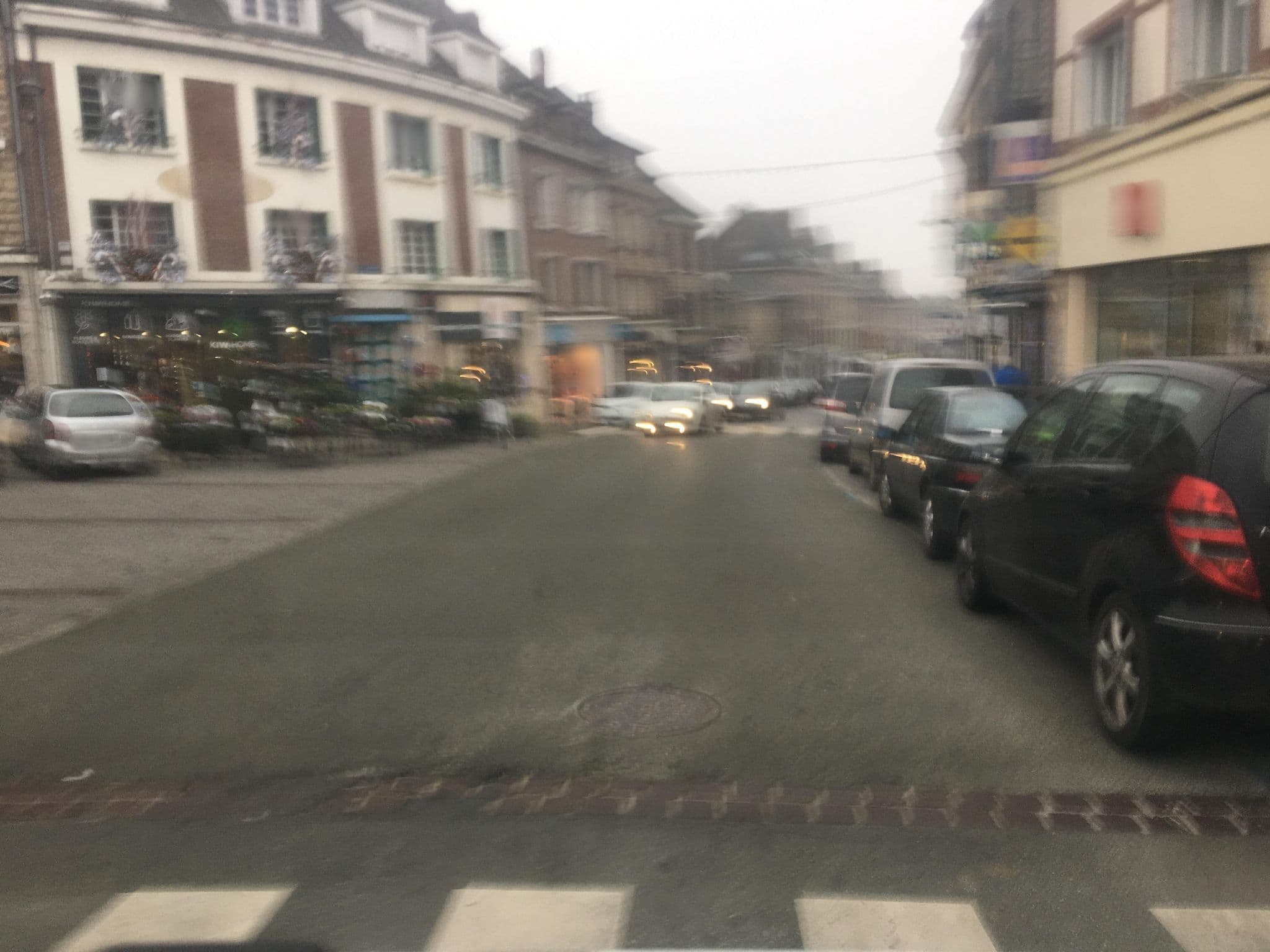 Street view near Bg Restauration, Neufchâtel-en-Bray — © raymond (CC BY-SA · Mapillary)