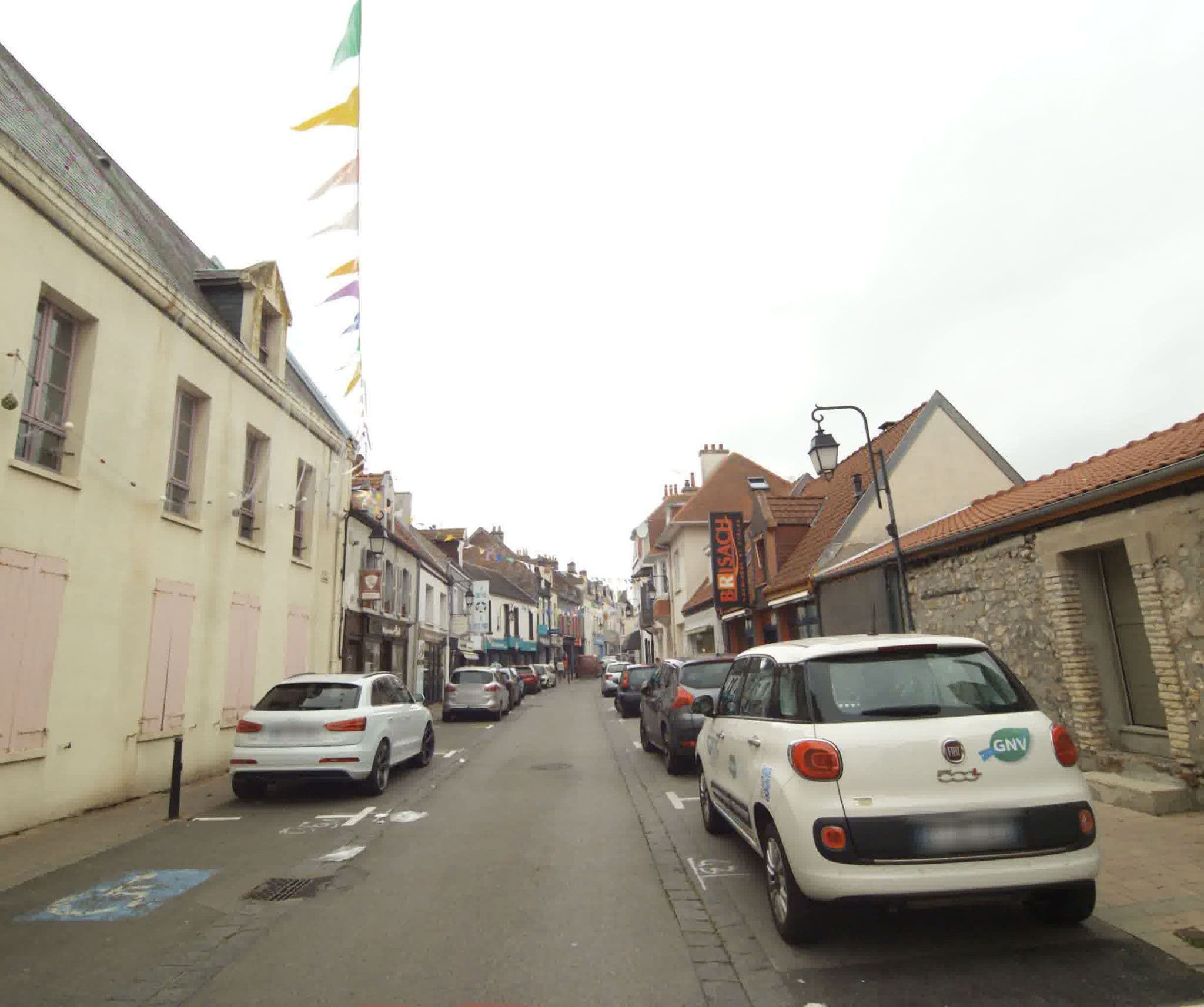 Street view near Hôtel de la Baie, Étaples — © sogefi (CC BY-SA · Mapillary)