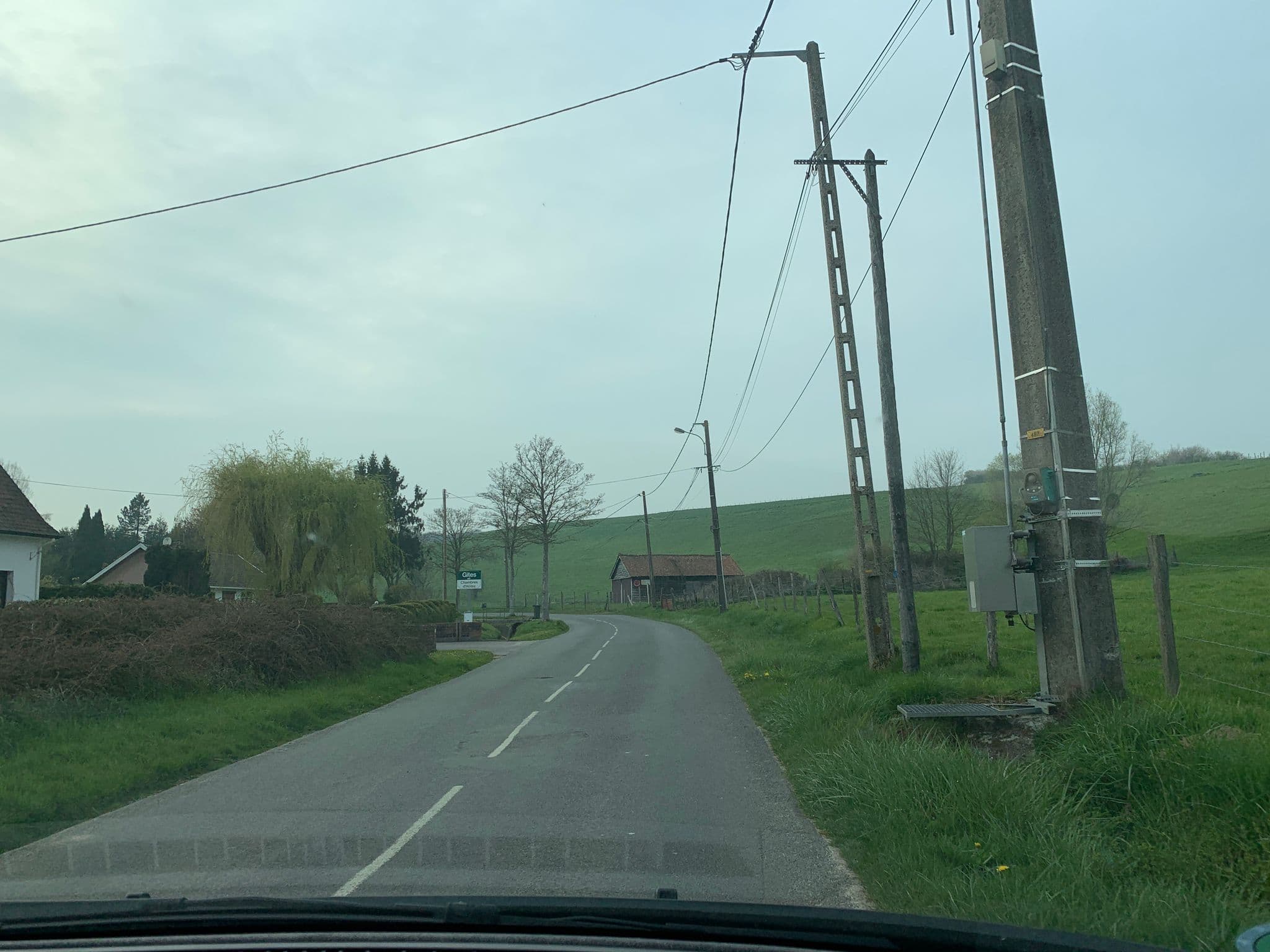 Street view near Clubhouse Gîtes, Samer — © noel (CC BY-SA · Mapillary)