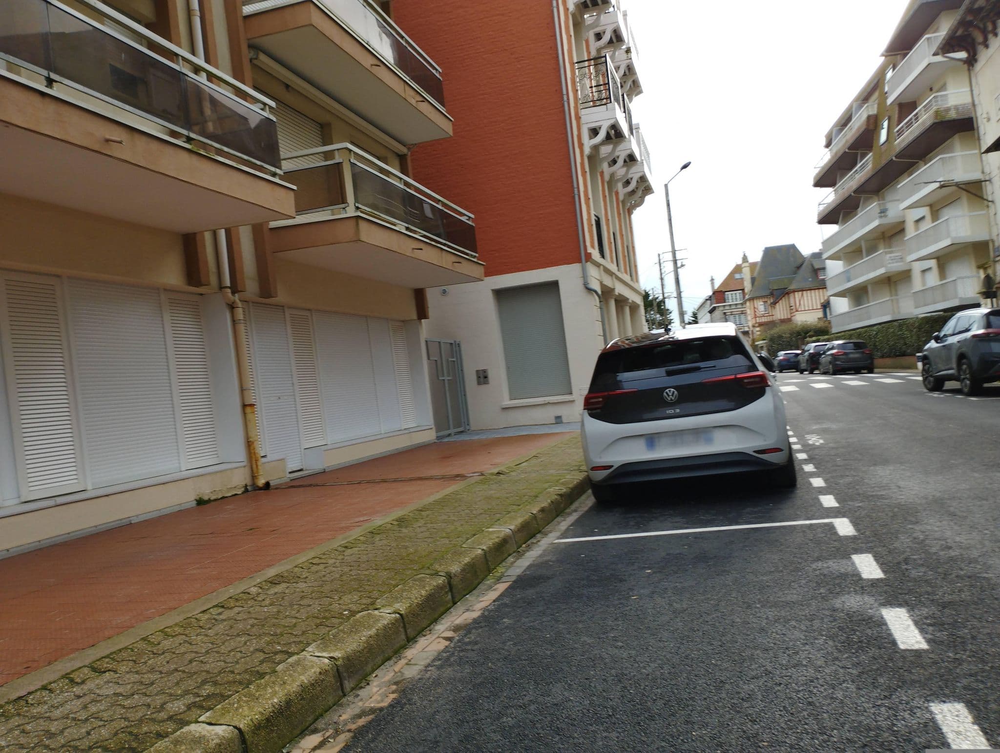 Street view near Equinoxe, Le Touquet-Paris-Plage — © kritic (CC BY-SA · Mapillary)
