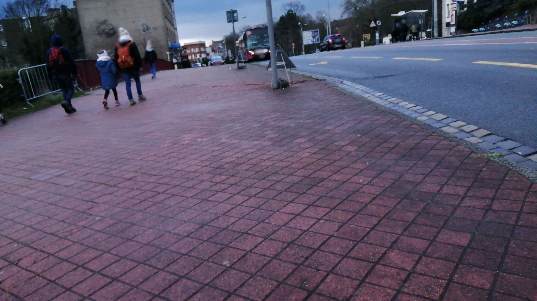 Street view near Première Classe Calais Centre - Gare, Calais — © kritic (CC BY-SA · Mapillary)