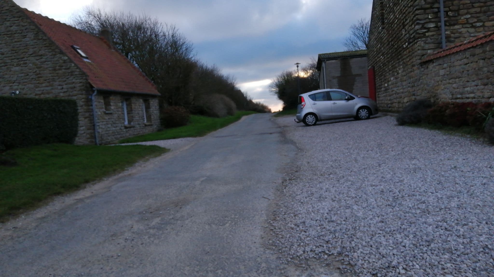Street view near Colindi Gites rural, Ambleteuse — © kritic (CC BY-SA · Mapillary)