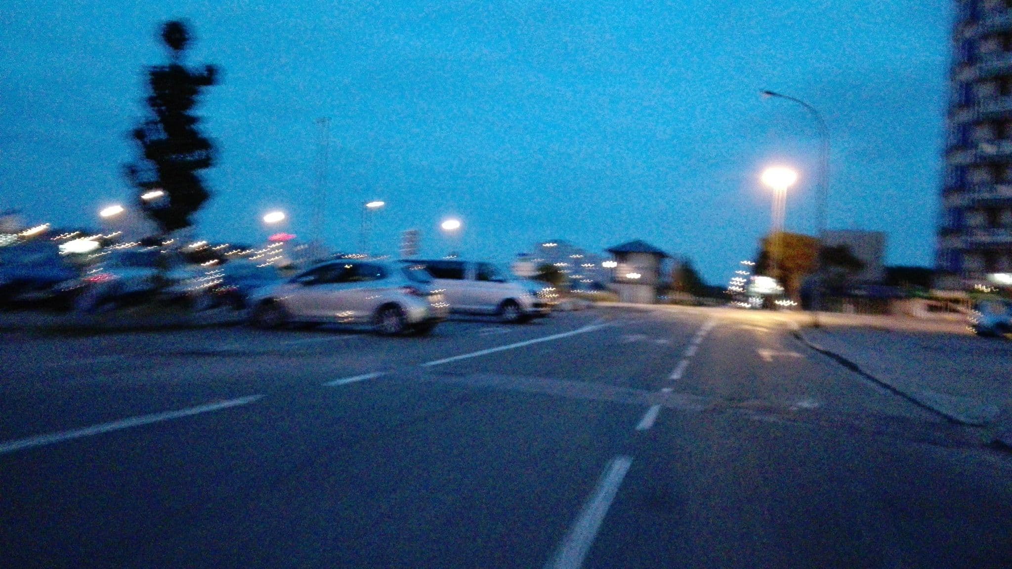 Street view near Les Gens De Mer Hotel Boulogne-sur-Mer, Boulogne-sur-Mer — © theos (CC BY-SA · Mapillary)