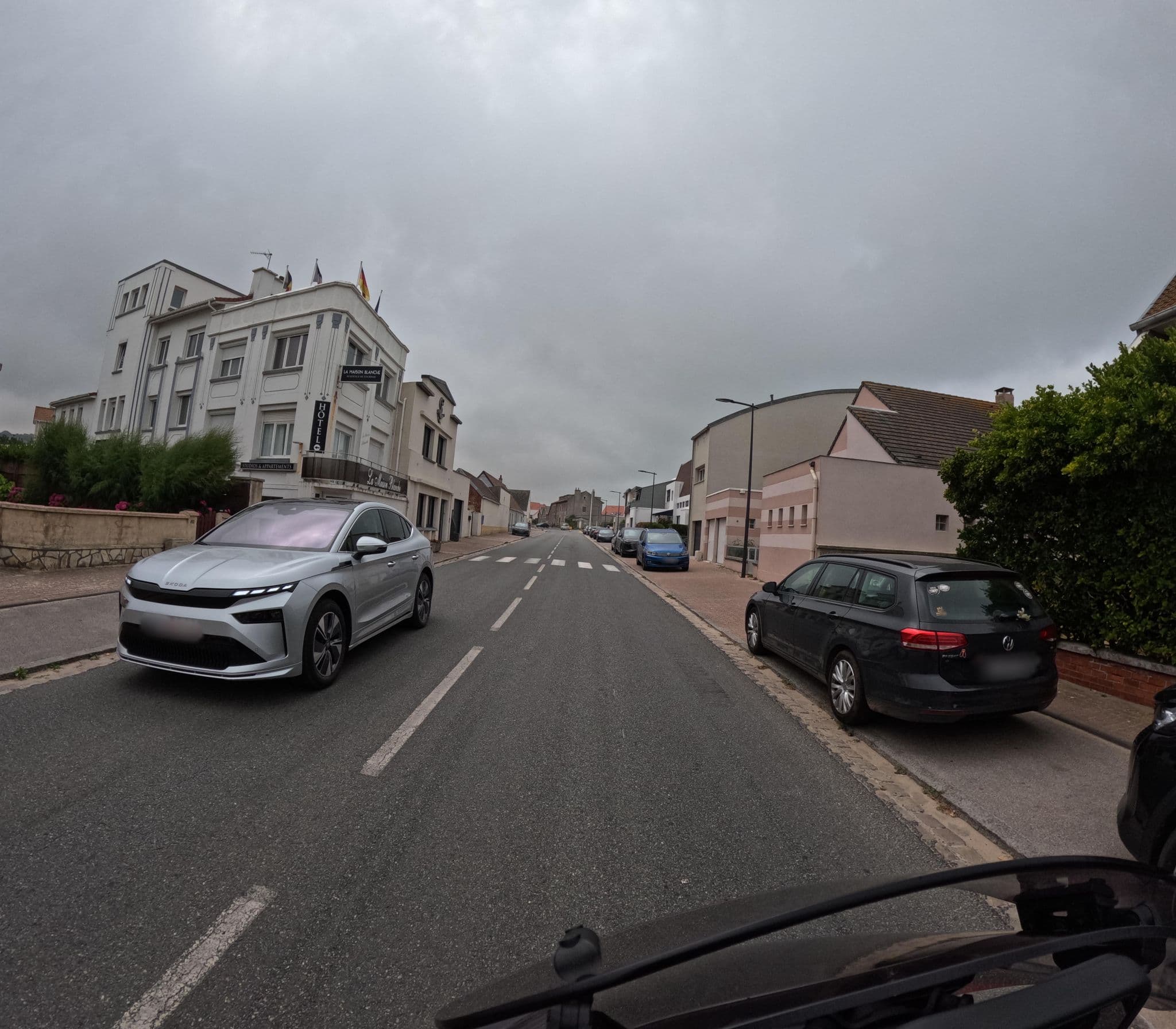 Street view near La Maison Blanche, Sangatte — © wasd42 (CC BY-SA · Mapillary)