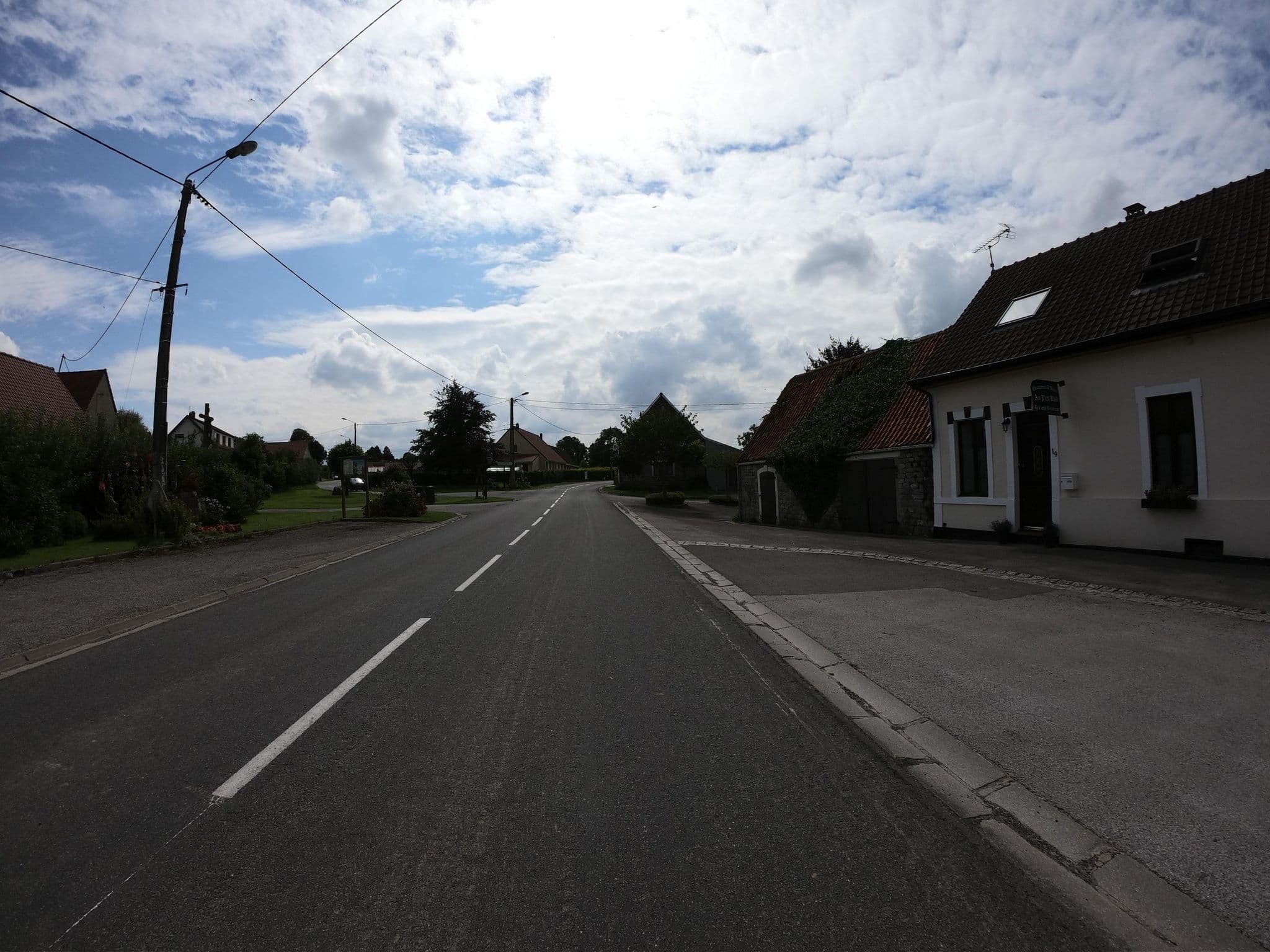 Street view near Au Petit Bled, Hardinghen — © joostjakob (CC BY-SA · Mapillary)