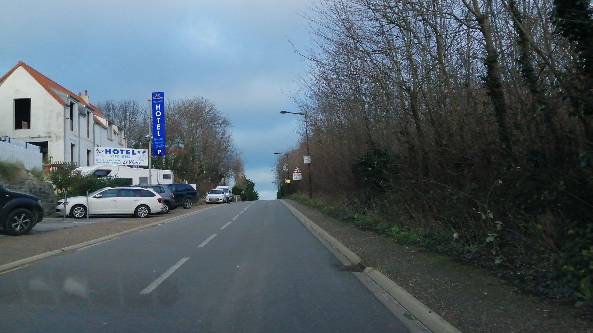 Street view near Hôtel le Vivier, Wissant — © kritic (CC BY-SA · Mapillary)