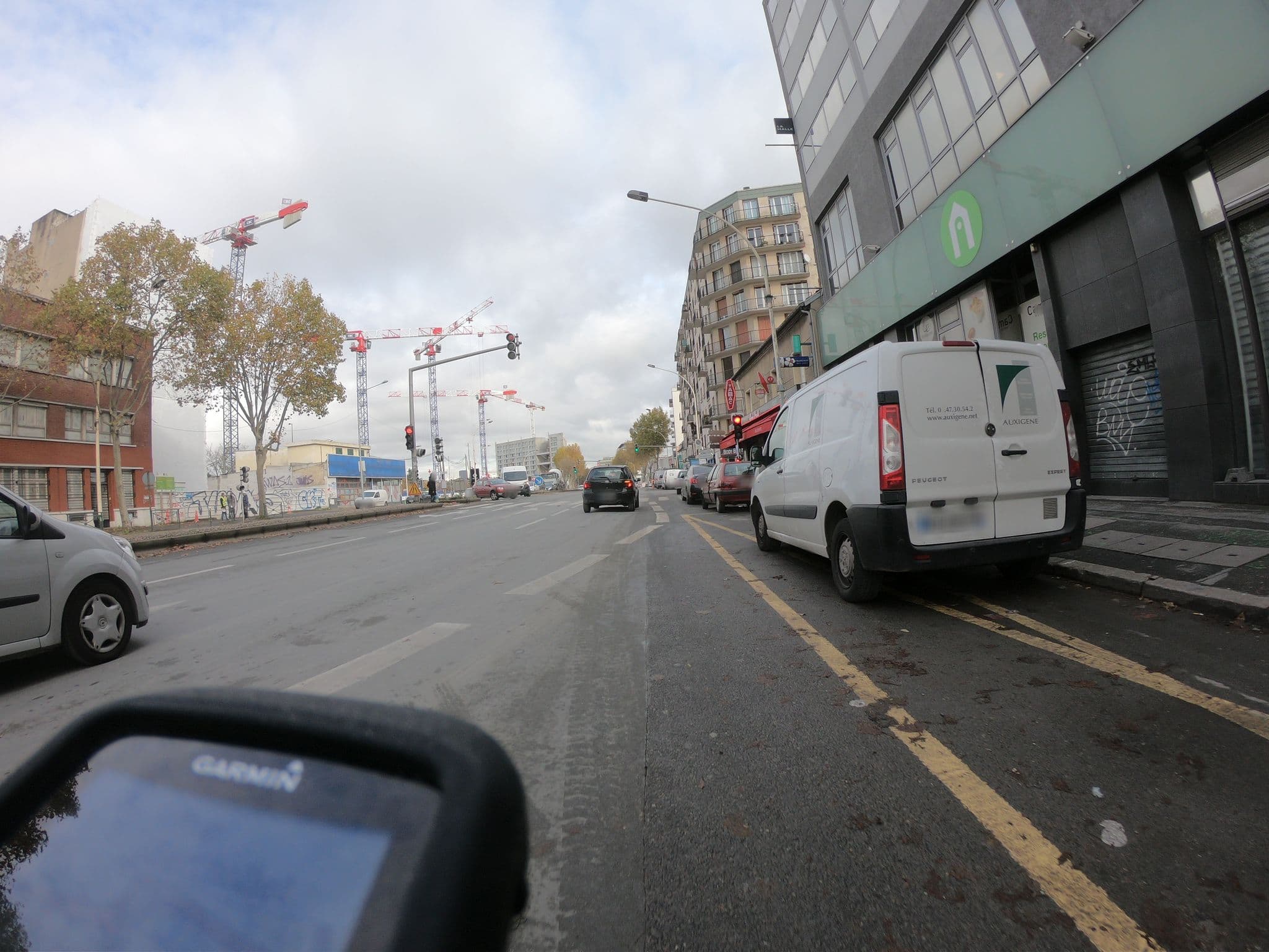 Street view near Hôtel Campanile Paris Sud - Porte d'Orléans, Arcueil — © htonchia (CC BY-SA · Mapillary)