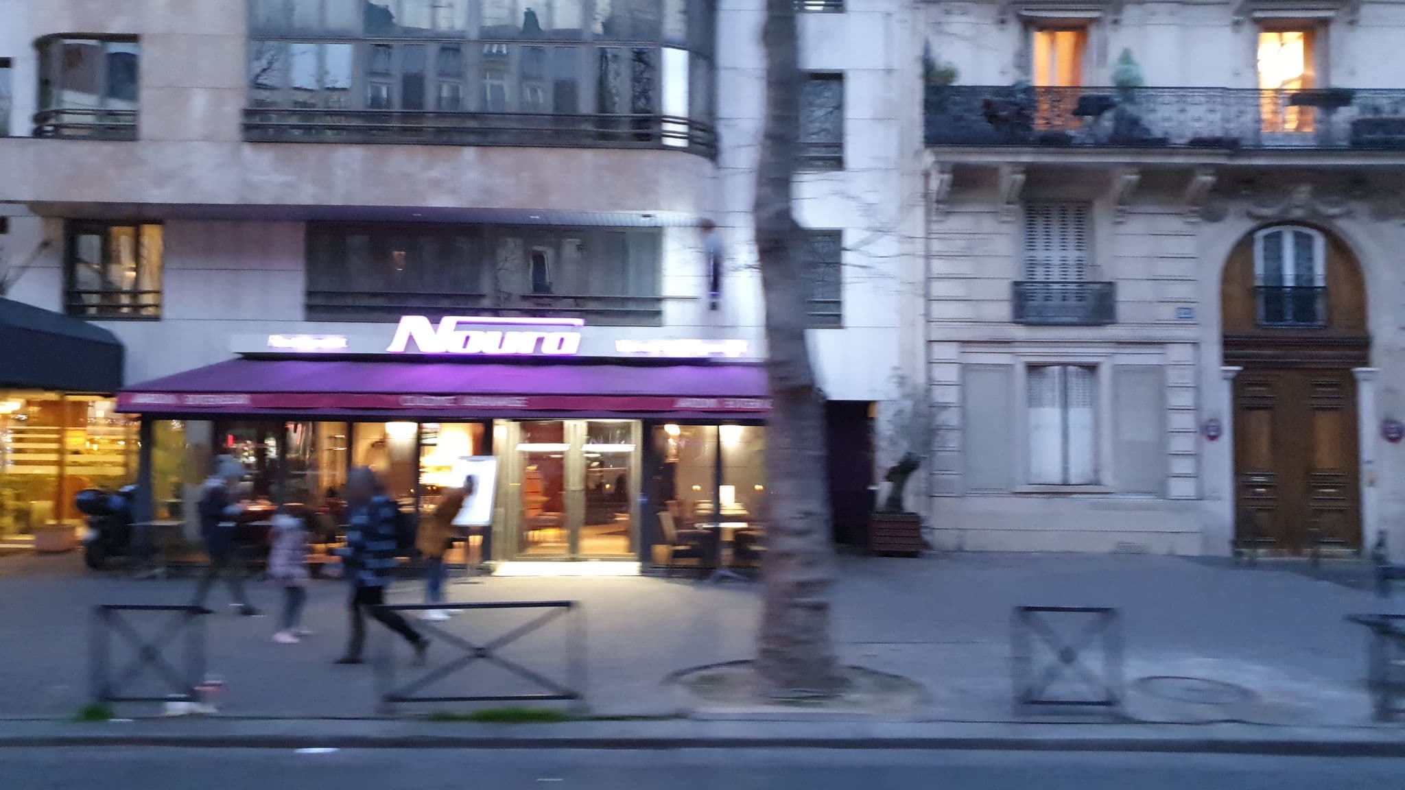 Street view near Les Hotels de Paris, Paris 06 Luxembourg — © b166er (CC BY-SA · Mapillary)