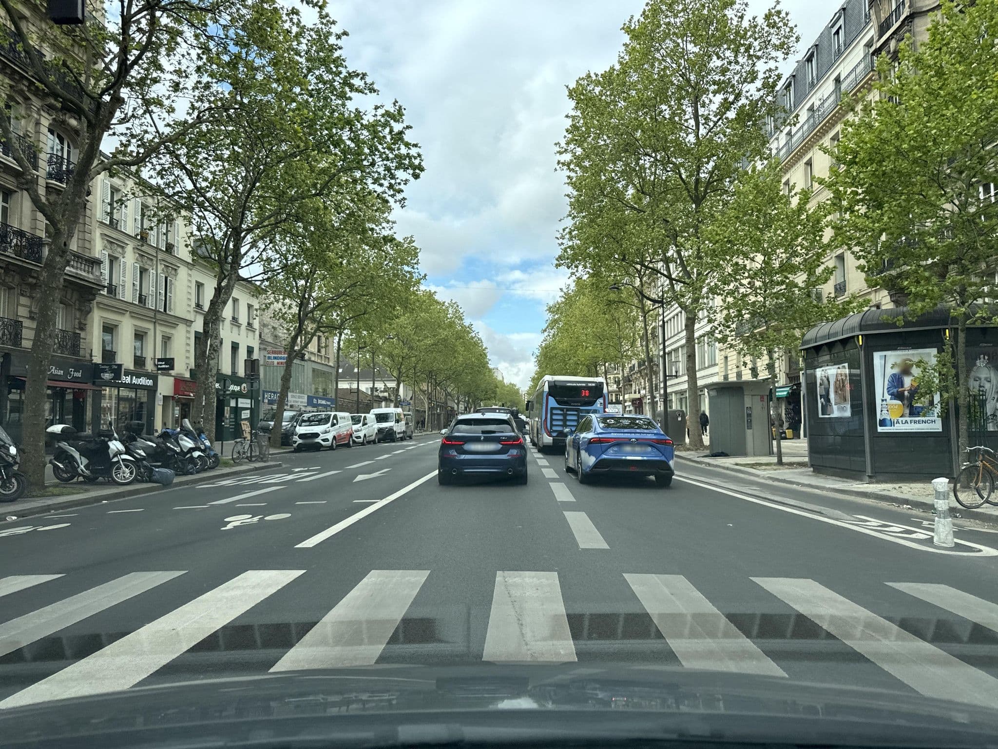 Street view near Bed And Breakfast Tour Montparnasse, Paris 14 Observatoire — © jerome92370 (CC BY-SA · Mapillary)