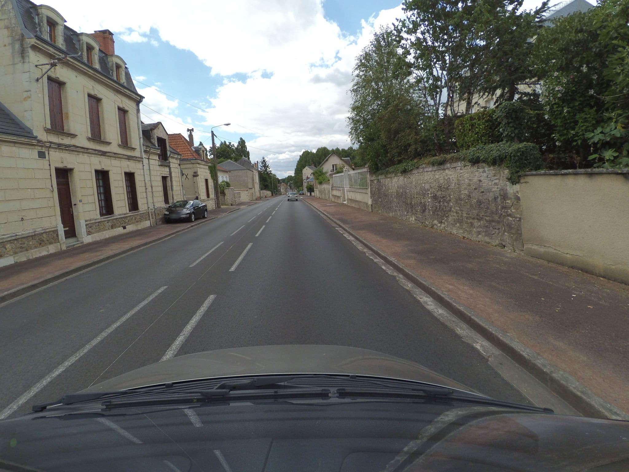 Street view near House of Mailly, Châtellerault — © stephanep (CC BY-SA · Mapillary)