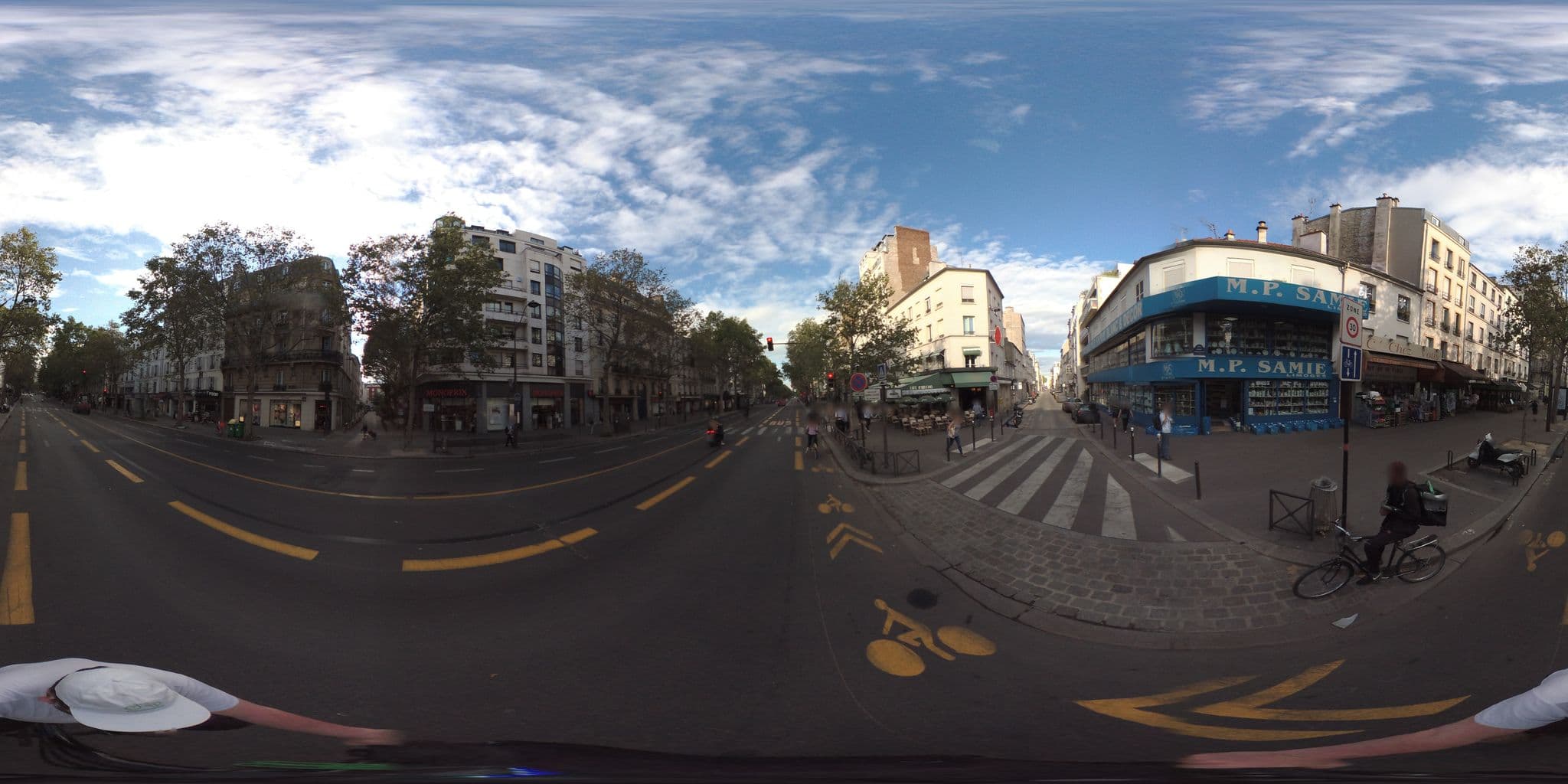 Street view near Europe Hôtel Paris, Paris 14 Observatoire — © geovelo (CC BY-SA · Mapillary)