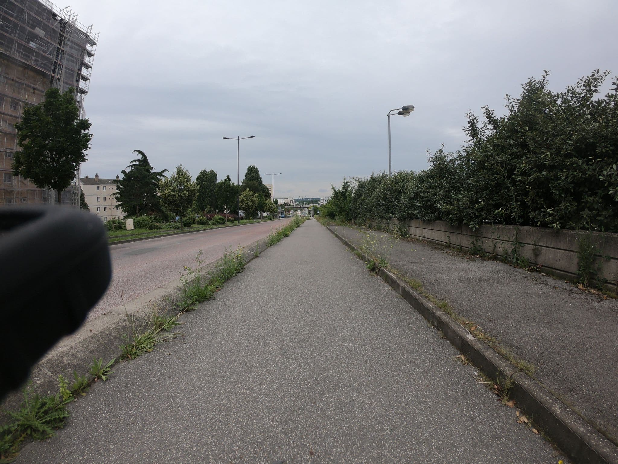 Street view near Campanile Fresnes, Fresnes — © htonchia (CC BY-SA · Mapillary)
