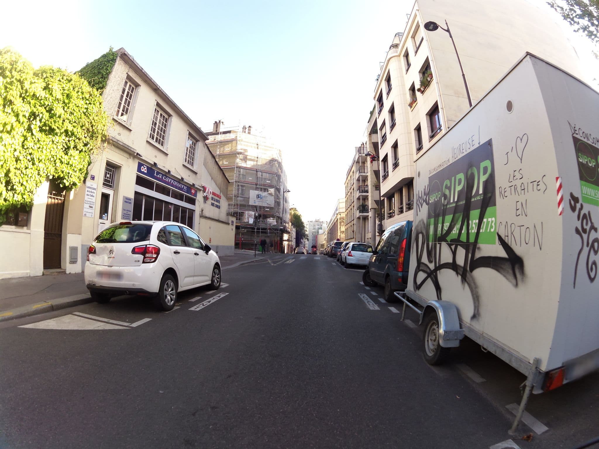Street view near ibis Styles Paris Place d'Italie Butte-aux-Cailles, Maison Blanche — © clementr (CC BY-SA · Mapillary)