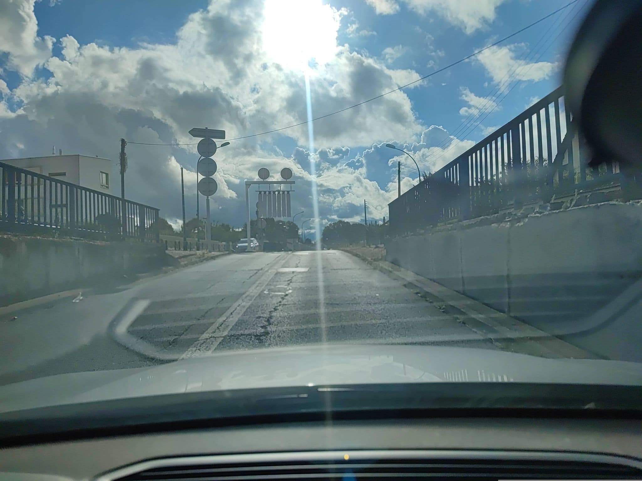 Street view near Campanile Morangis - Orly, Morangis — © secouss (CC BY-SA · Mapillary)