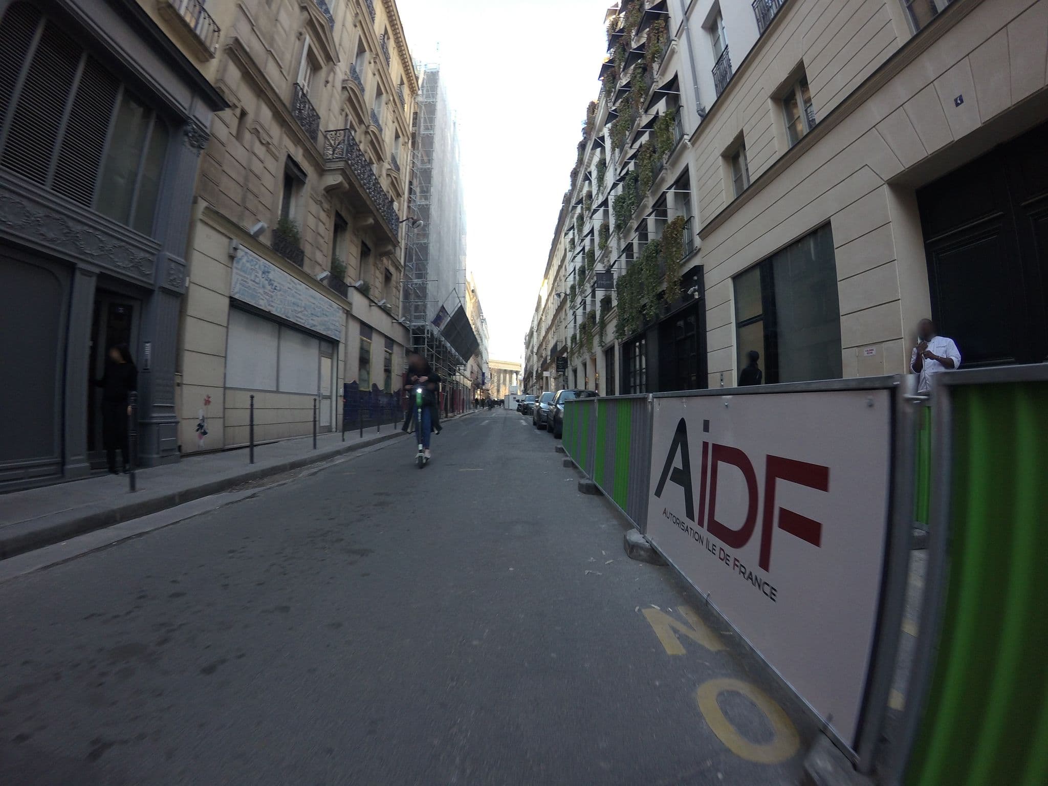 Street view near Le Burgundy, Paris 08 Élysée — © laurentlouf (CC BY-SA · Mapillary)