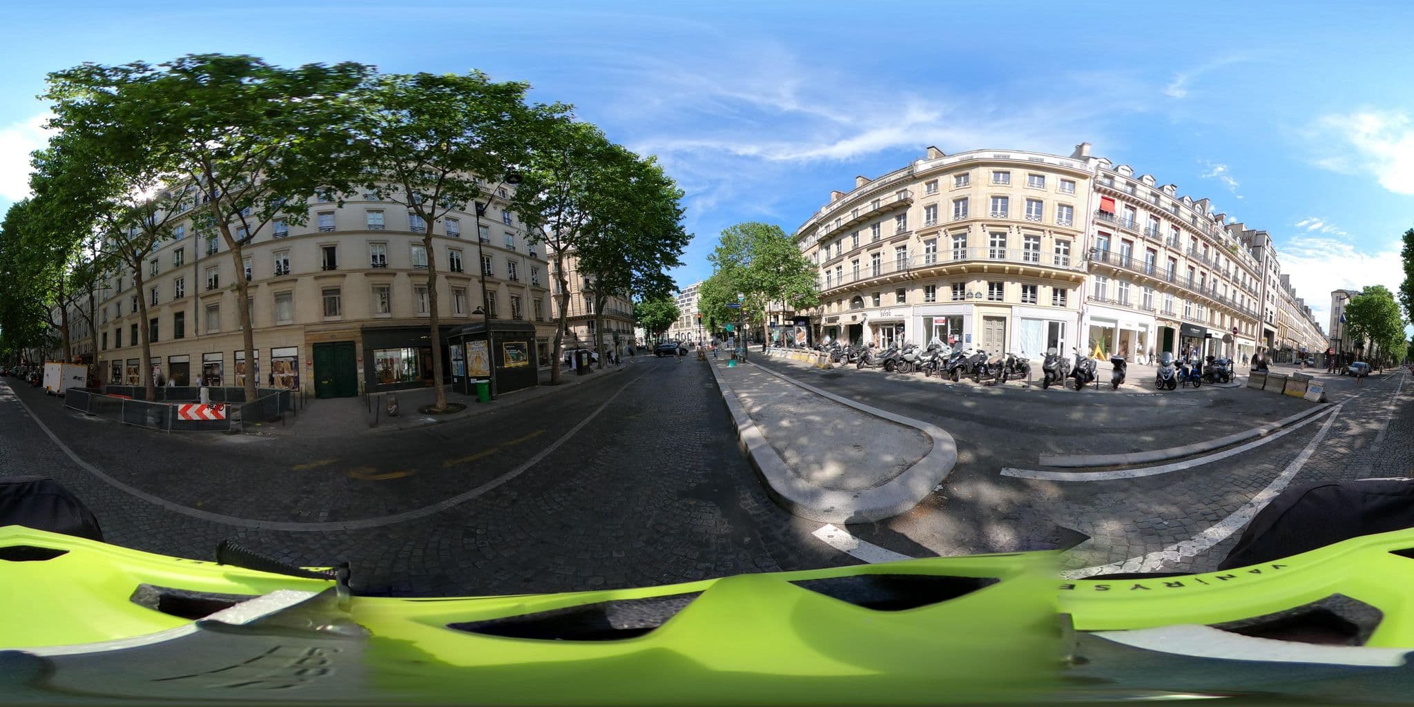 Street view near Rosemary's, Paris 08 Élysée — © Stefdegreef (CC BY-SA · Mapillary)