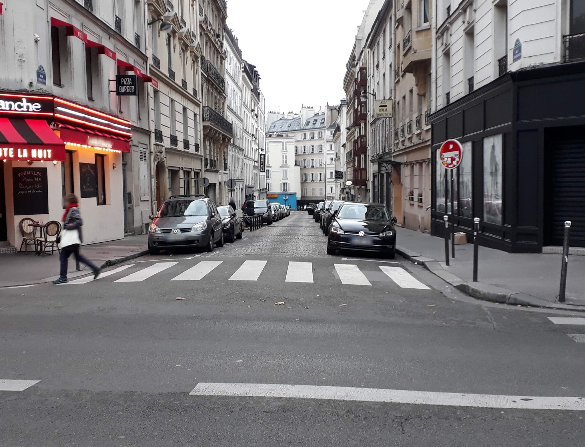 Street view near Hotel Artemisia Montmartre, Paris 17 Batignolles-Monceau — © laurentlouf (CC BY-SA · Mapillary)