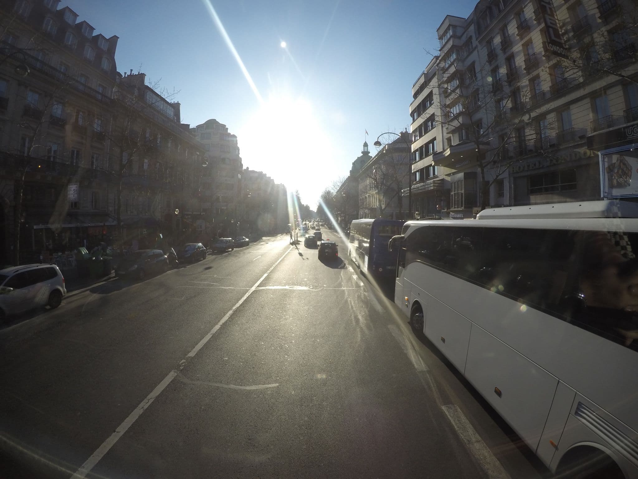 Street view near Hôtel London, Paris 09 Opéra — © ccossio (CC BY-SA · Mapillary)