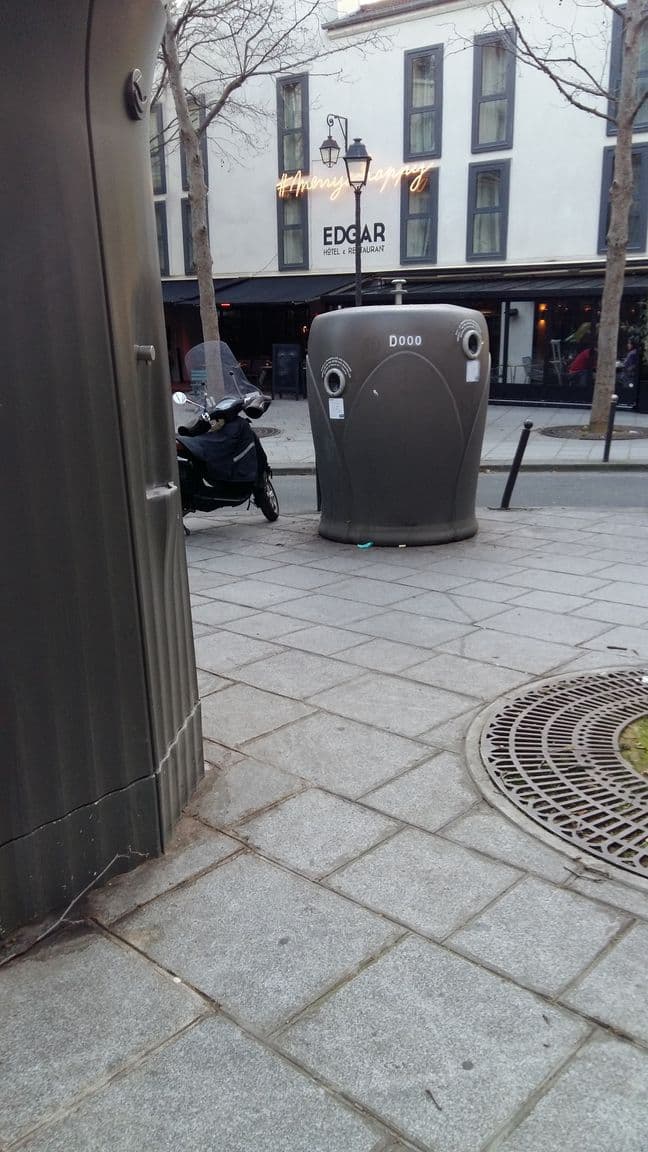 Street view near Apartment Aboukir 1, Paris 10 Entrepôt — © overflorian (CC BY-SA · Mapillary)