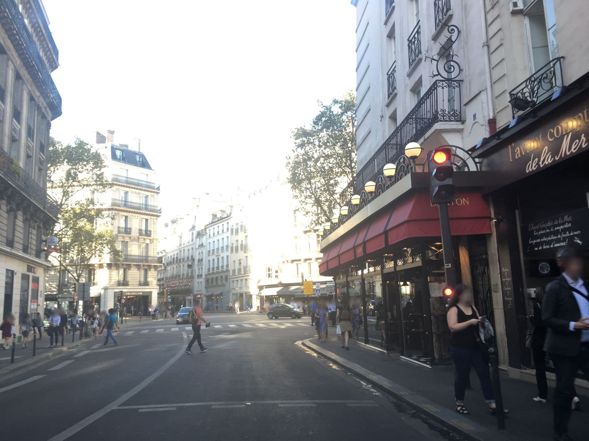 Street view near Conde Chic Studios, Paris 06 Luxembourg — © unmap (CC BY-SA · Mapillary)