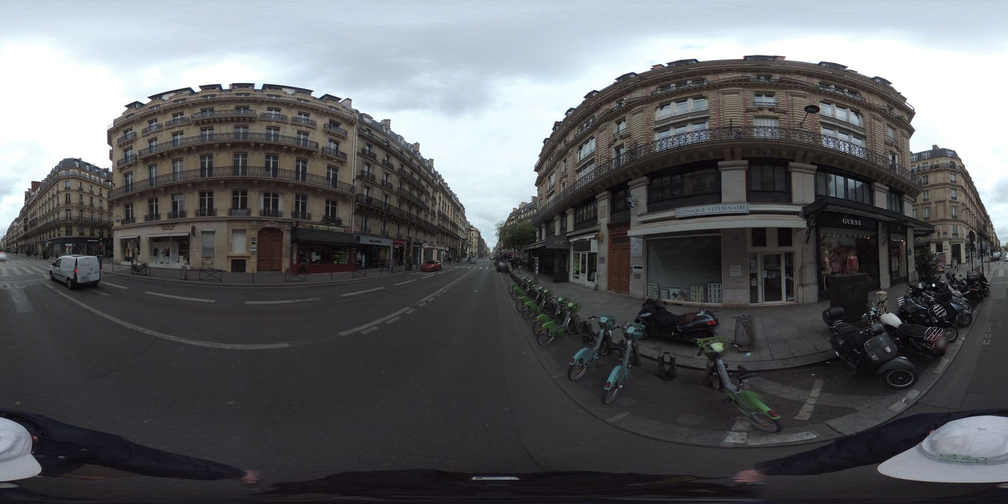 Street view near Voctoires Opéra, Paris 02 Bourse — © geovelo (CC BY-SA · Mapillary)