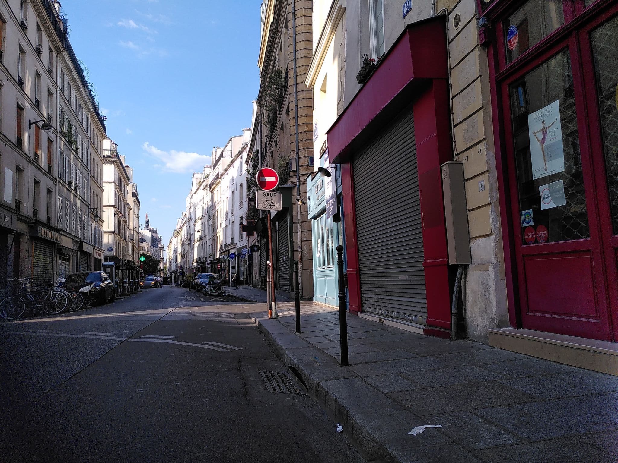Street view near Apartment In Paris - Marais, Paris 04 Hôtel-de-Ville — © tr4sk (CC BY-SA · Mapillary)