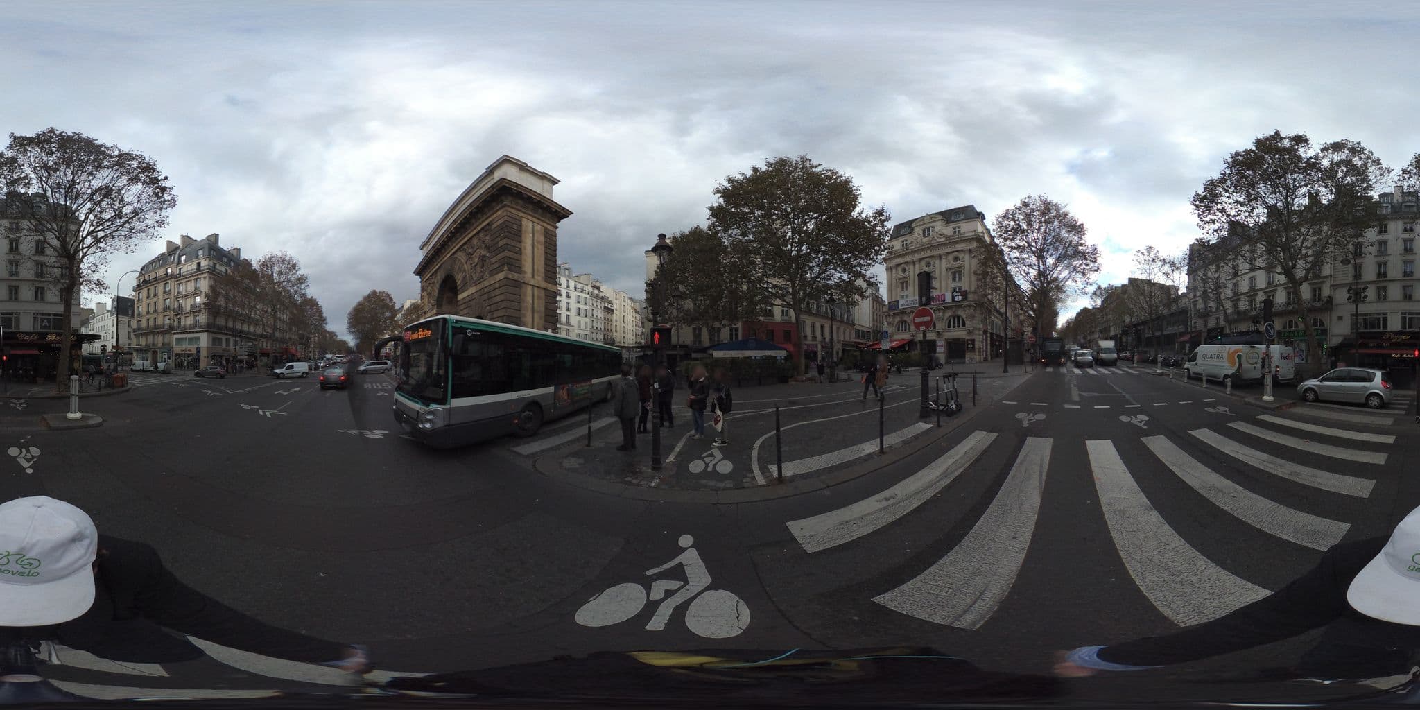 Street view near The Pearl of Marais, Paris 10 Entrepôt — © geovelo (CC BY-SA · Mapillary)