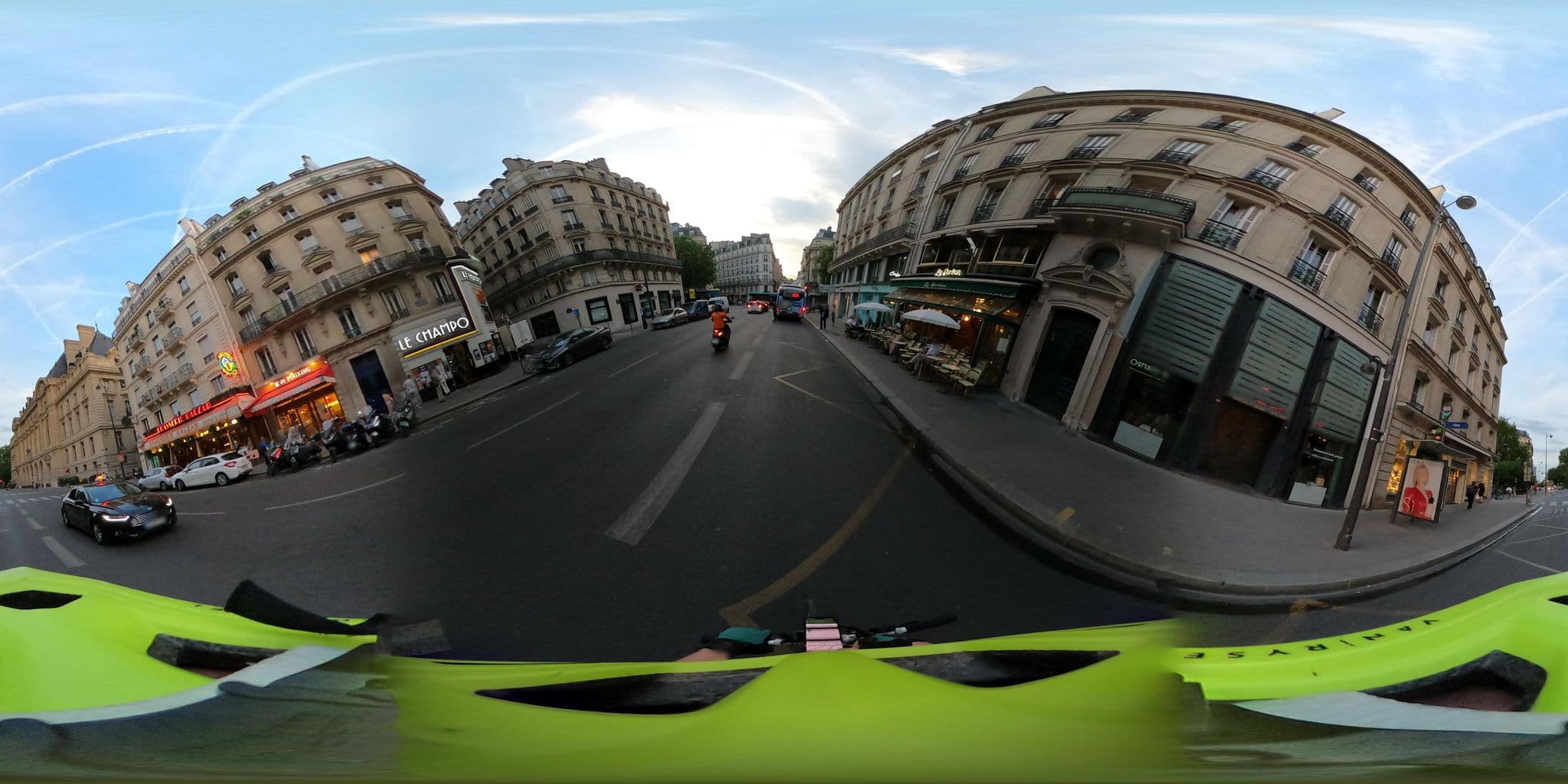 Street view near Waytostay, Paris — © Stefdegreef (CC BY-SA · Mapillary)
