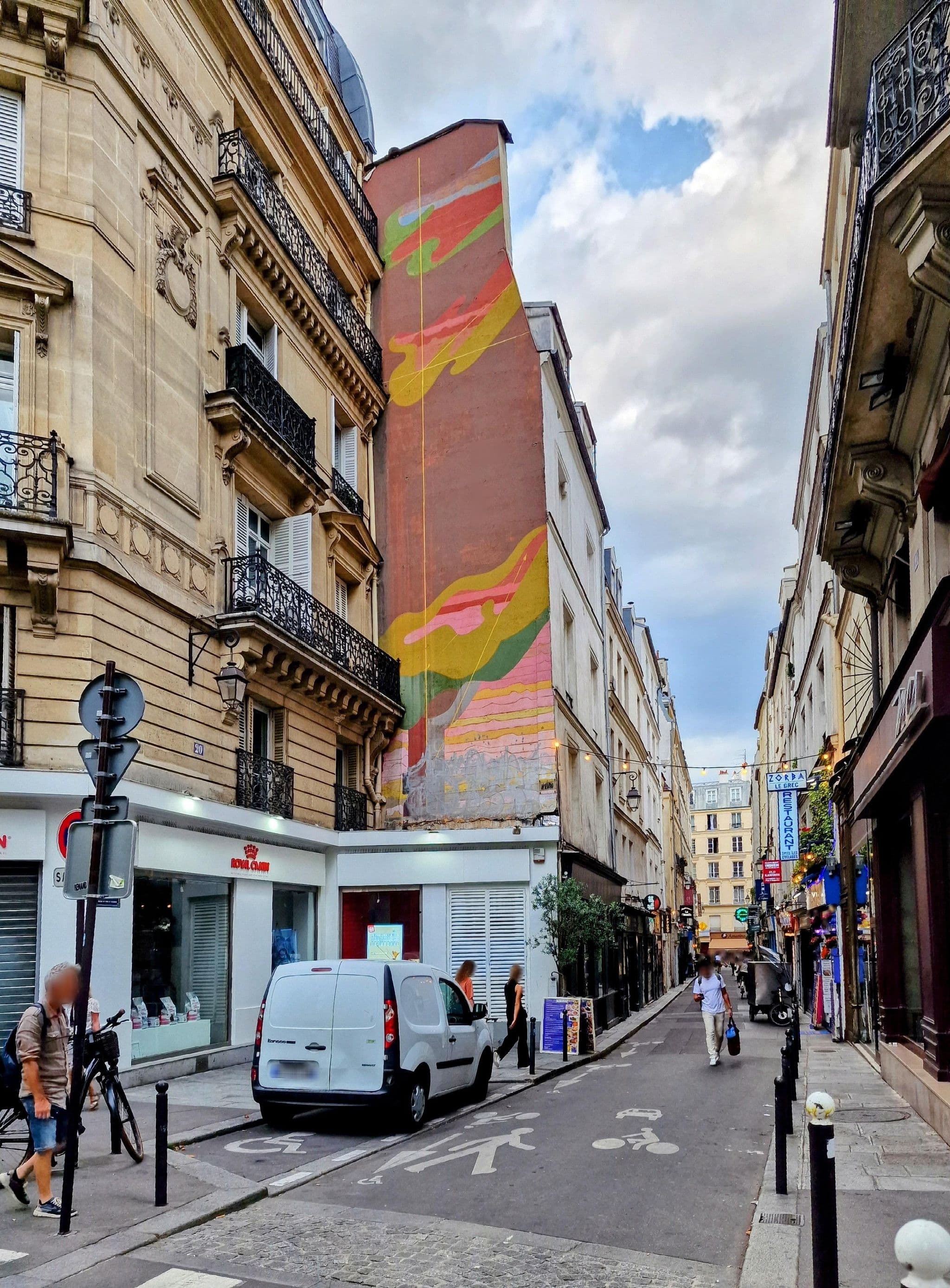 Street view near Gregoire Apartment, Paris 06 Luxembourg — © km2bp (CC BY-SA · Mapillary)