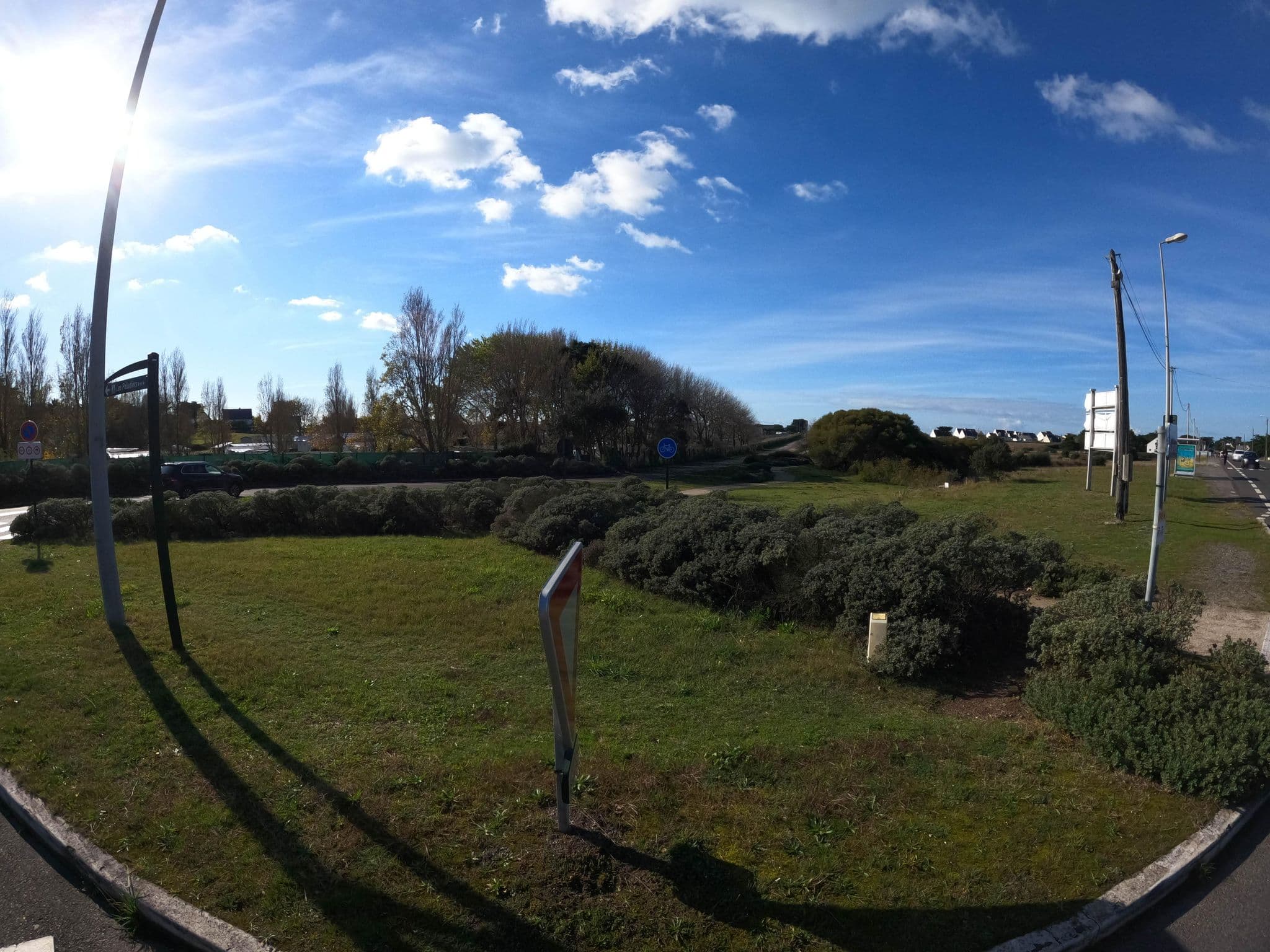 Street view near Guerande, Batz-sur-Mer — © stephanep (CC BY-SA · Mapillary)