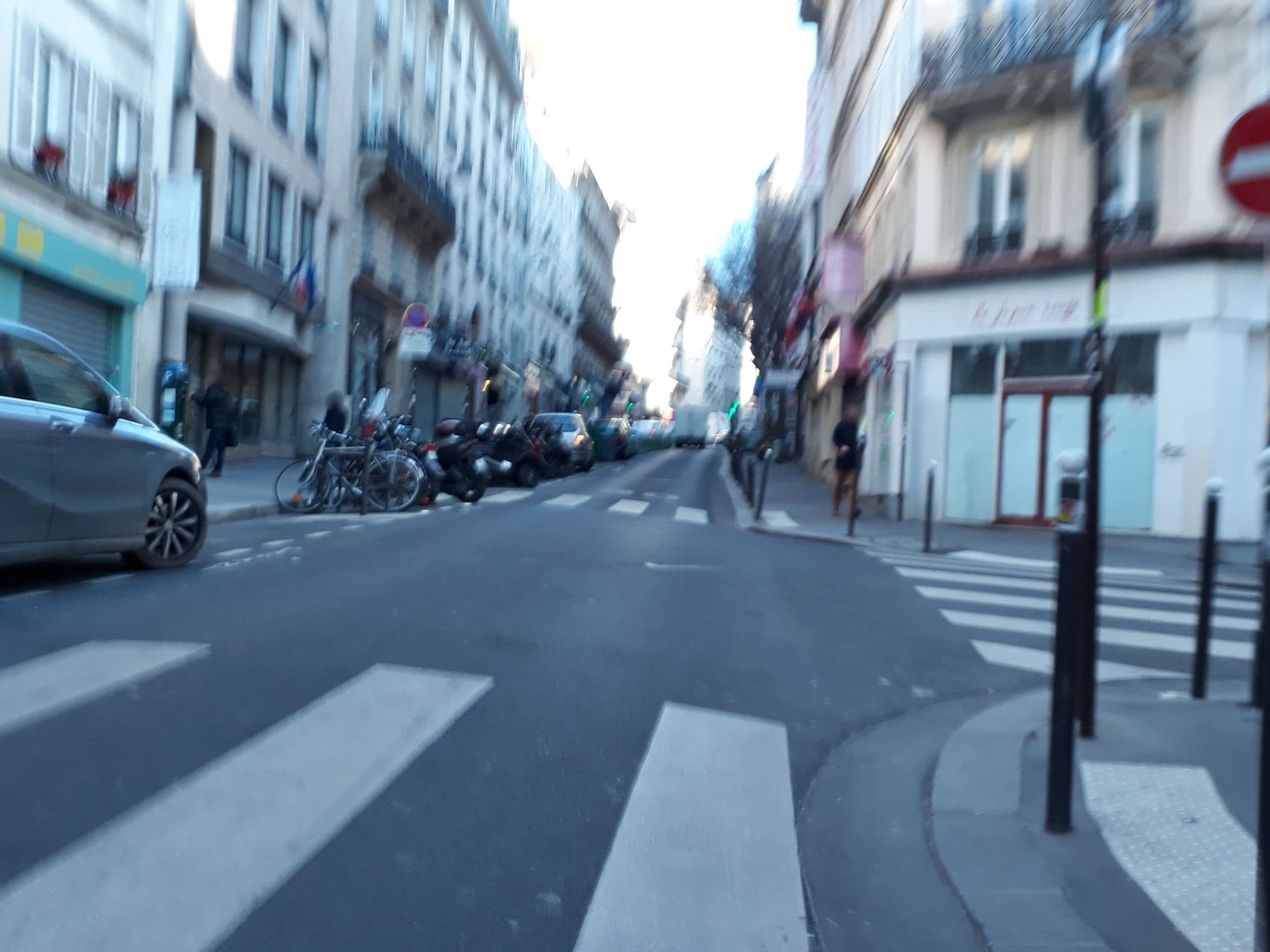 Street view near Gula, Porte Saint-Denis — © pierrent (CC BY-SA · Mapillary)