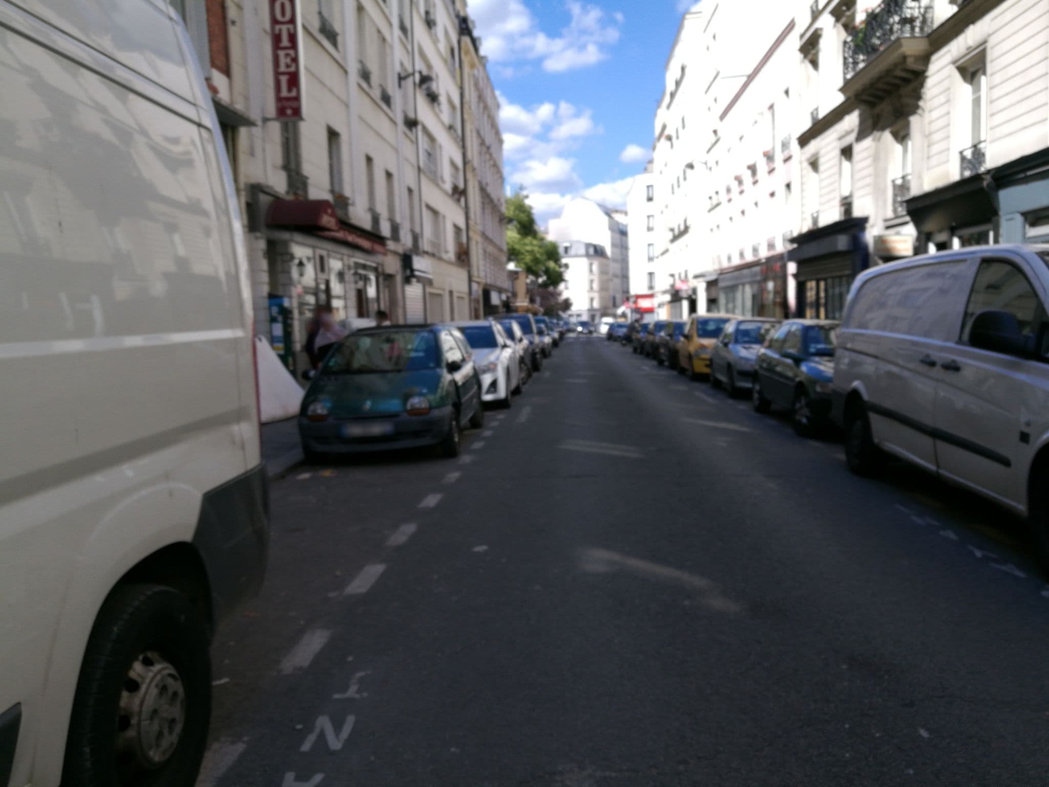 Street view near Hôtel Versigny, Paris 18 Buttes-Montmartre — © lga (CC BY-SA · Mapillary)