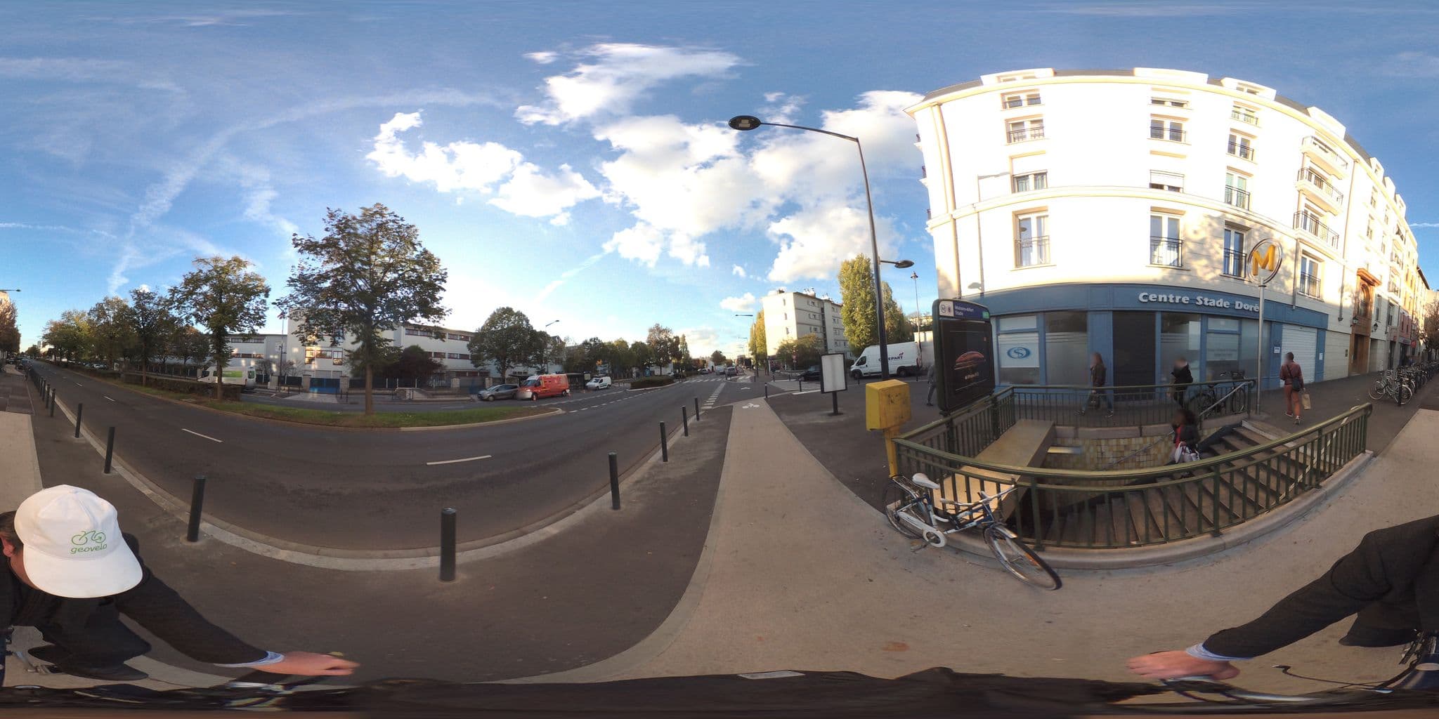Street view near Chevreul, Maisons-Alfort — © geovelo (CC BY-SA · Mapillary)