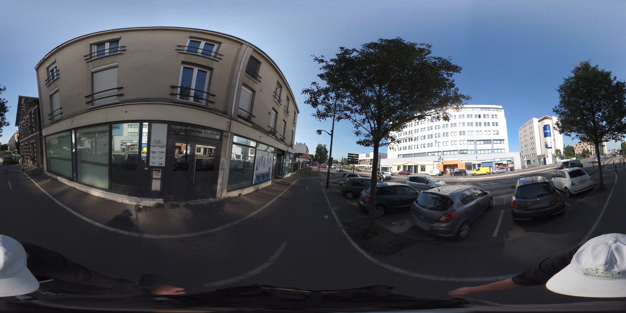 Street view near Hôtel Première Classe, Juvisy-sur-Orge — © geovelo (CC BY-SA · Mapillary)