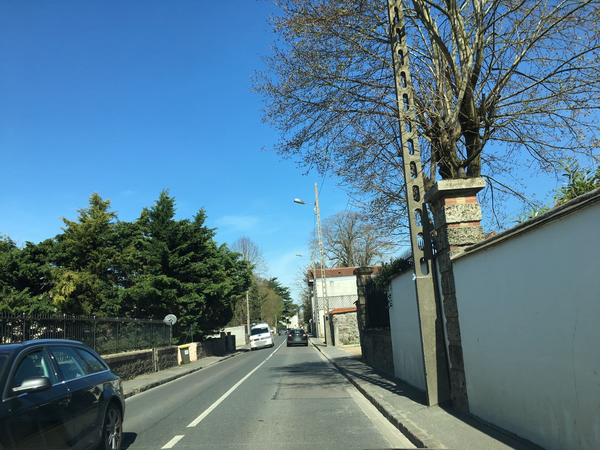 Street view near Rue Henri Barbusse Draveil, Viry-Châtillon — © df45 (CC BY-SA · Mapillary)