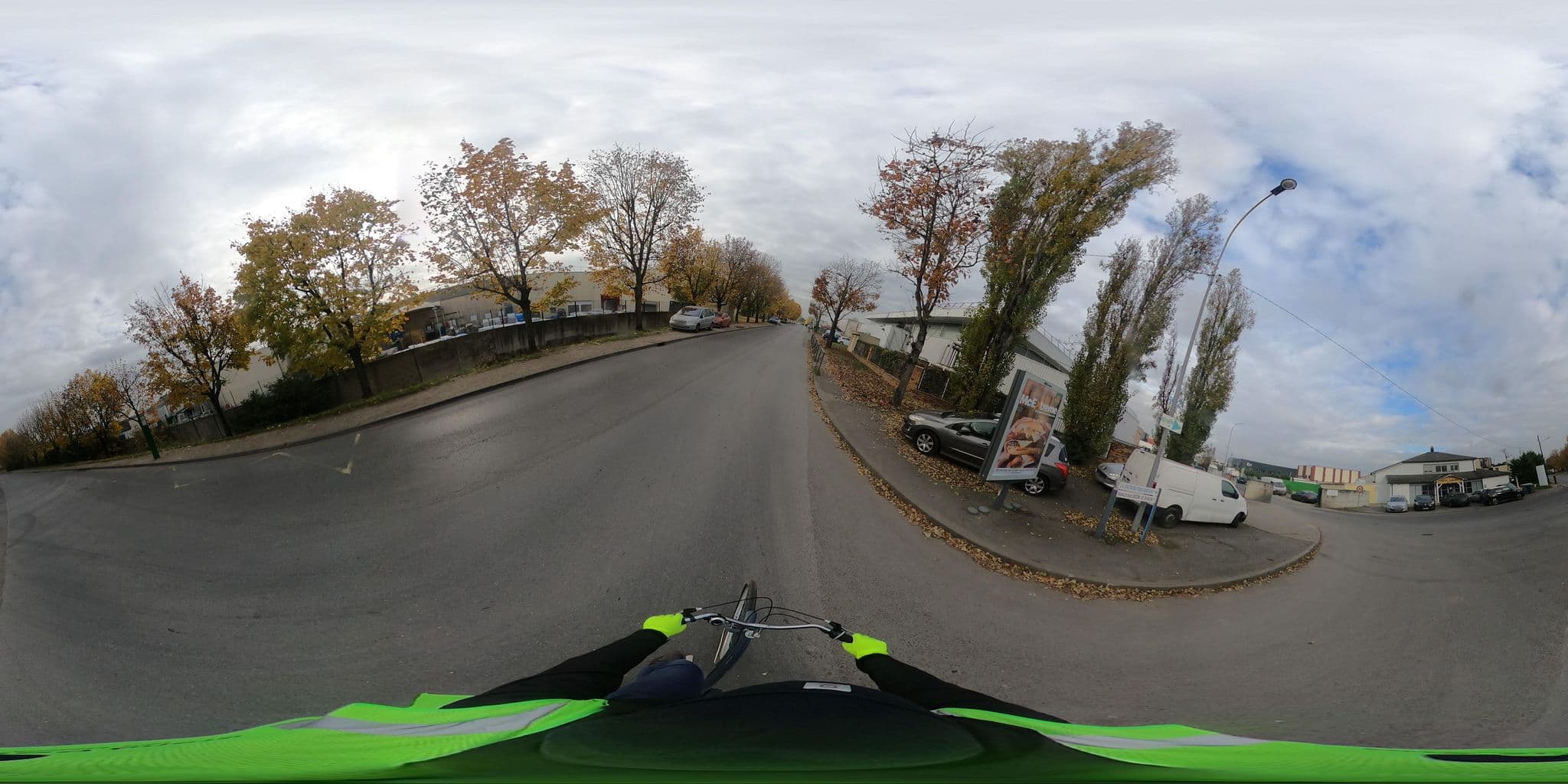 Street view near Hotel Balladins, Ablon-sur-Seine — © Urbanisme_Mobilites (CC BY-SA · Mapillary)