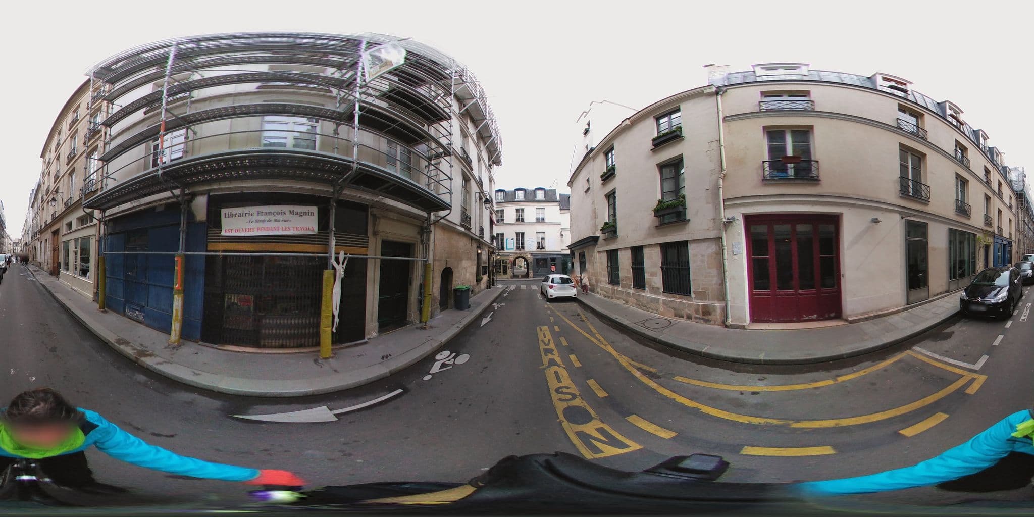 Street view near 7th Art Hotel, Paris — © cartocite (CC BY-SA · Mapillary)