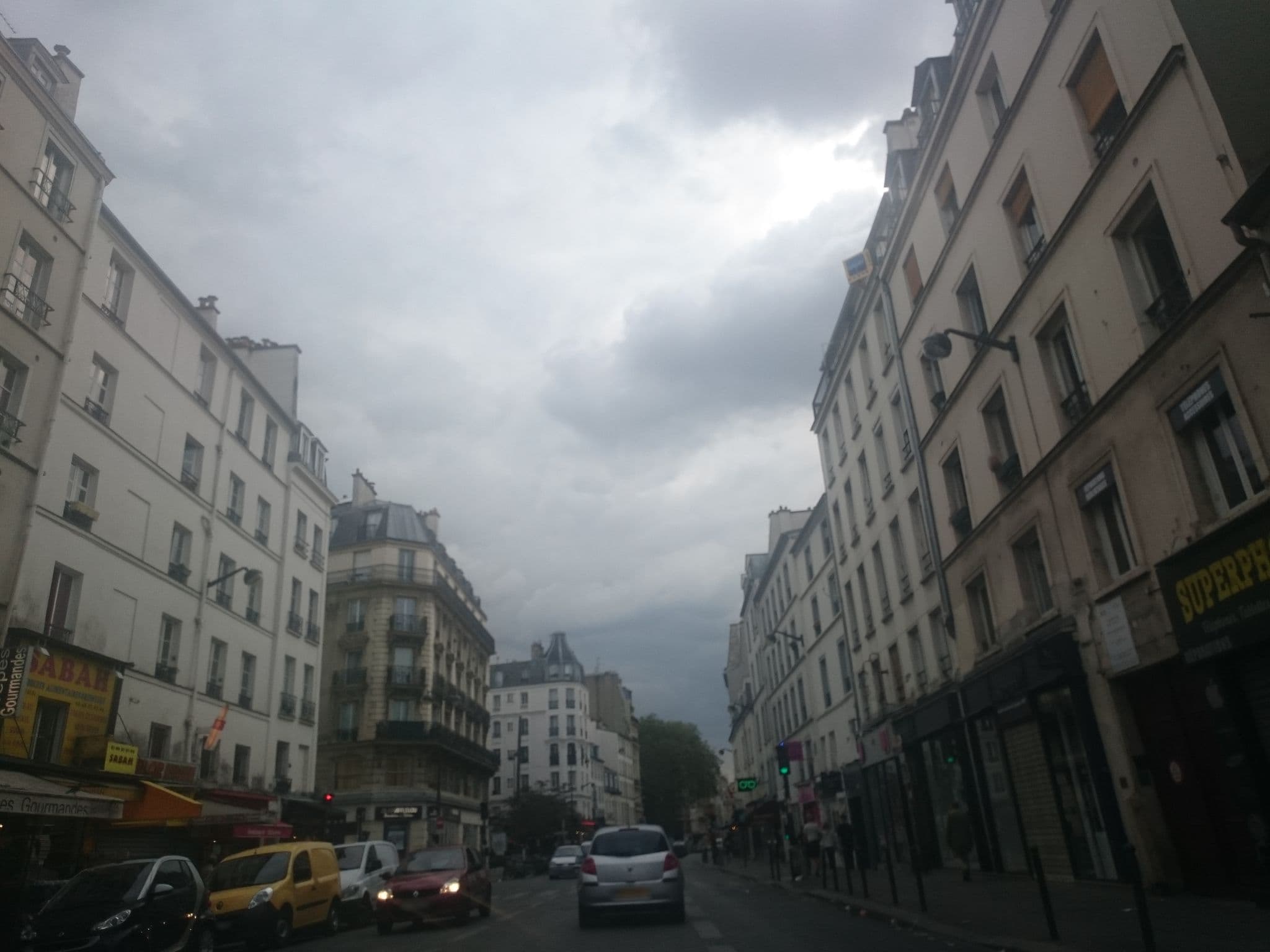 Street view near Lovely Flat Bastille, Quinze-Vingts — © dhuyp (CC BY-SA · Mapillary)