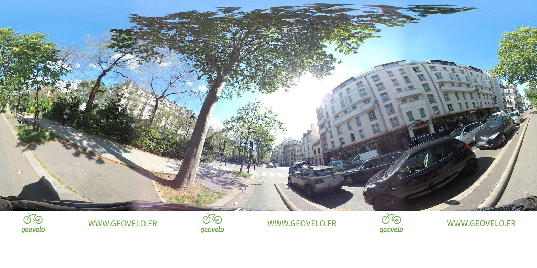 Street view near Apart'Hôtel Citadines, Saint-Ambroise — © simon_geovelo (CC BY-SA · Mapillary)