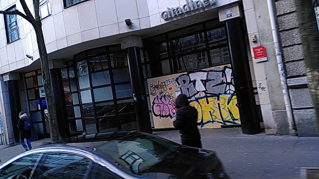 Street view near Citadines, Saint-Ambroise — © britze (CC BY-SA · Mapillary)