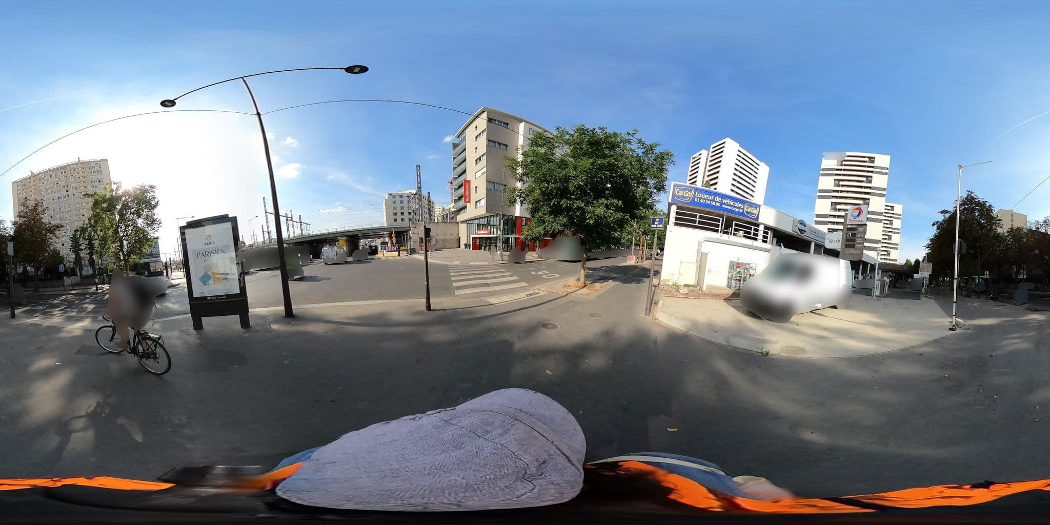 Street view near Residhome Rosa Parks, Plaine 3 — © nlehuby (CC BY-SA · Mapillary)