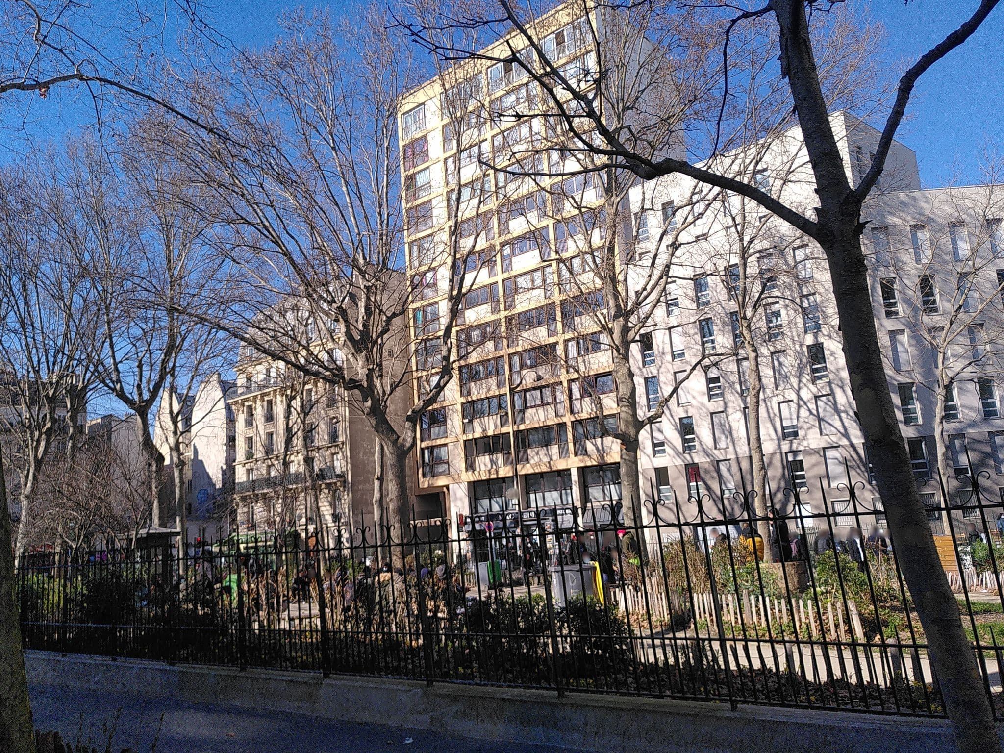 Street view near Hôtel du Square, Saint-Vincent de Paul — © britze (CC BY-SA · Mapillary)