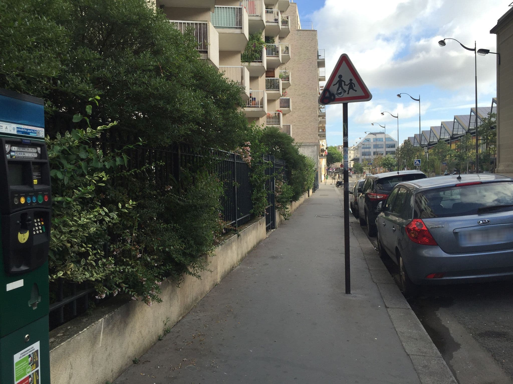 Street view near Auberge de Jeunesse HI, Saint-Vincent de Paul — © thepriben (CC BY-SA · Mapillary)